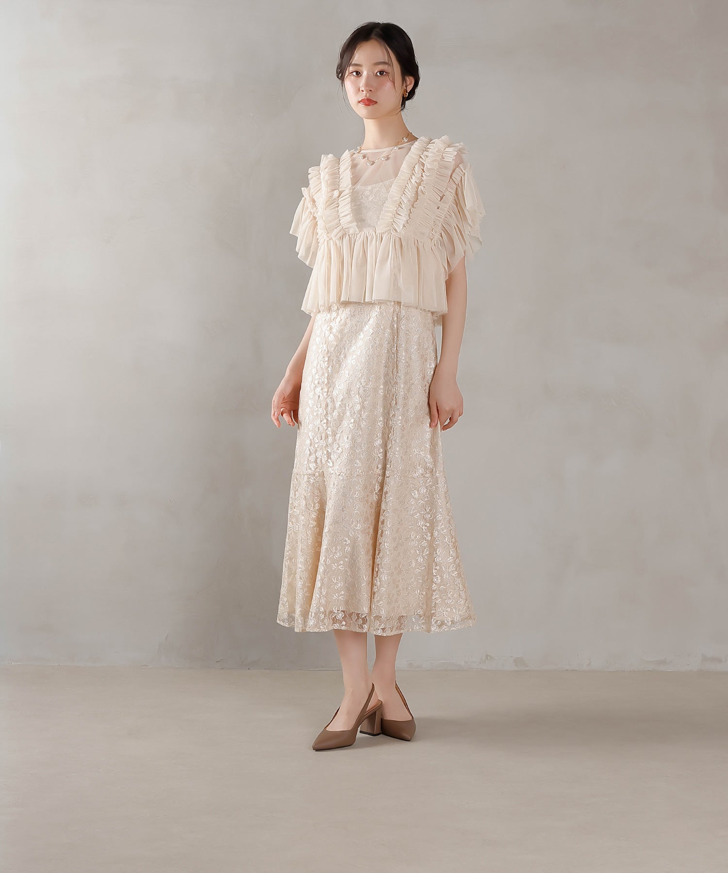 170cm / 着用 M / ベージュ