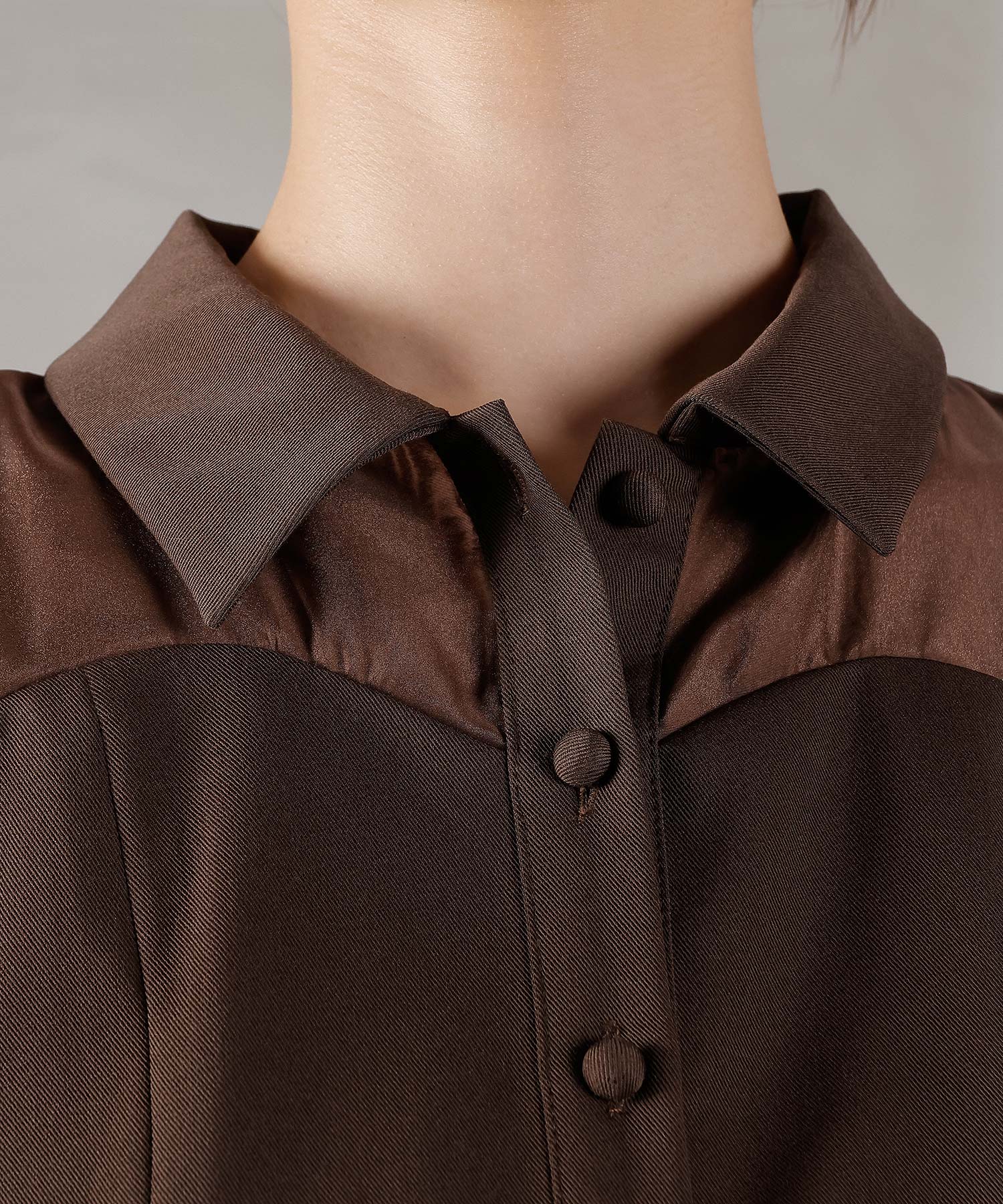 襟付きシャツトップス テーパードパンツドレス セットアップ