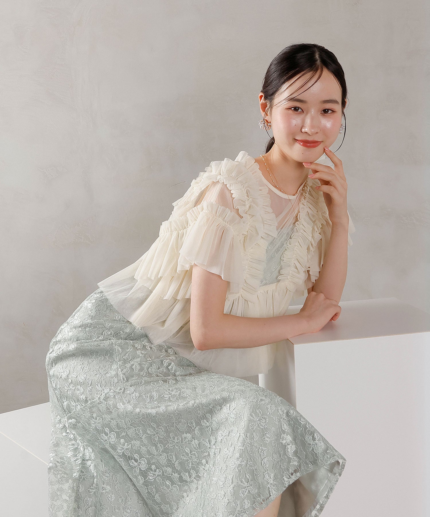 ラメ花柄刺繍レースチュール フリル ボレロ フレアワンピース ドレス