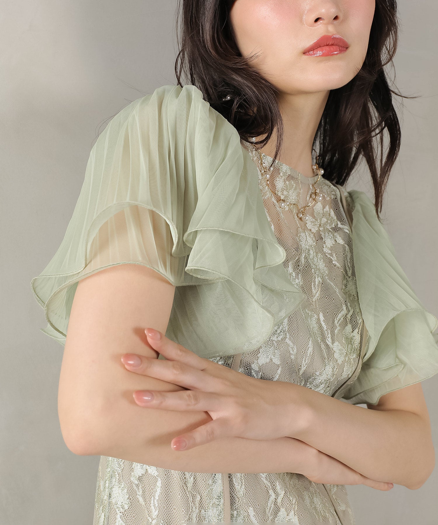 エアリースリーブ 刺繍 レース Aライン ワンピース ドレス