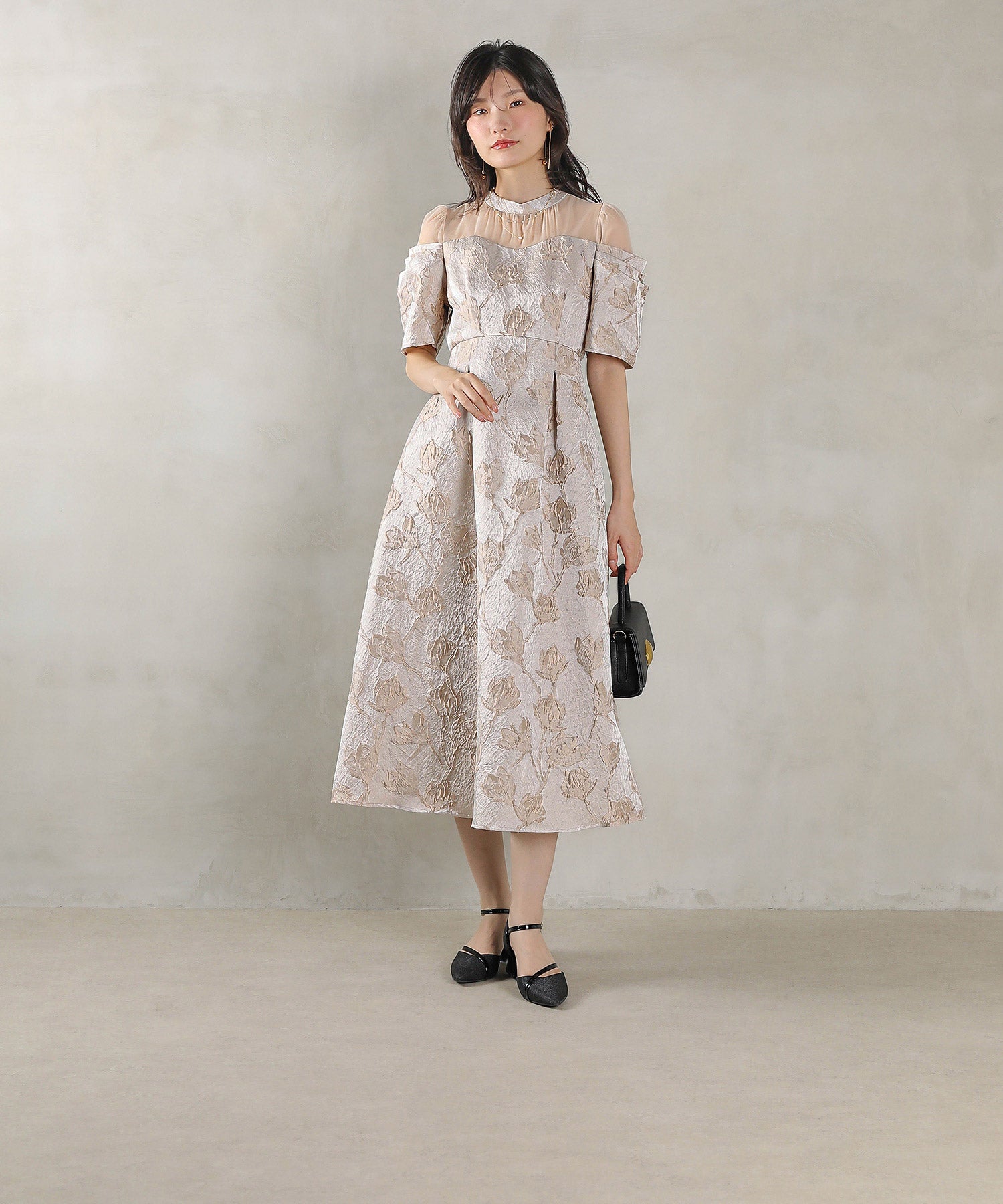 167cm / 着用 M / ベージュ