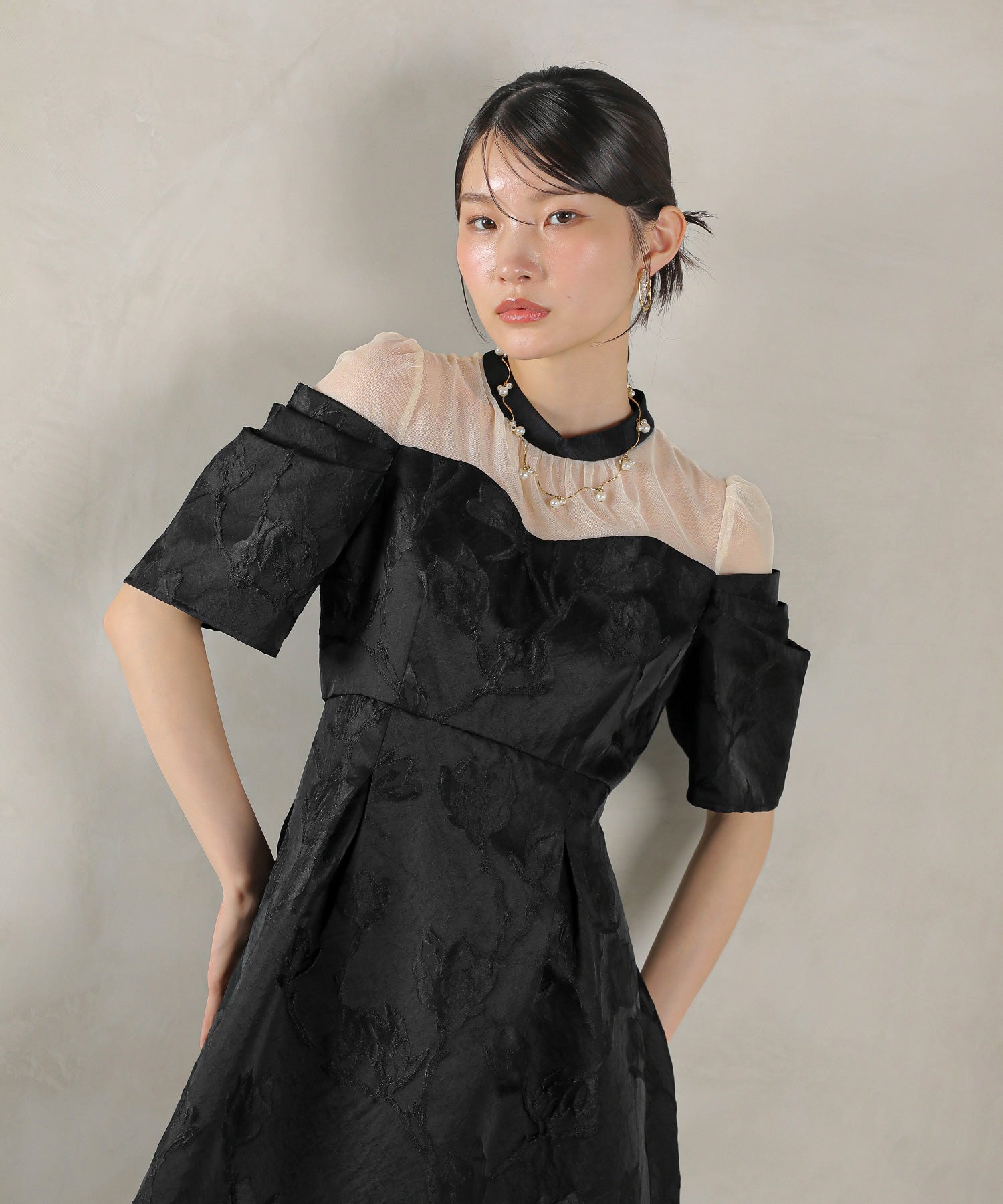 ジャガード 花柄 チュール オフショル風 Aライン ワンピース ドレス