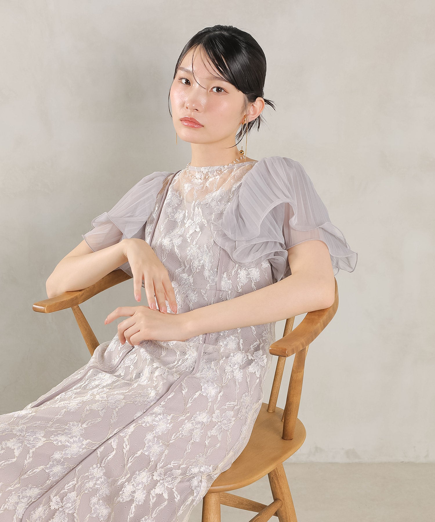エアリースリーブ 刺繍 レース Aライン ワンピース ドレス