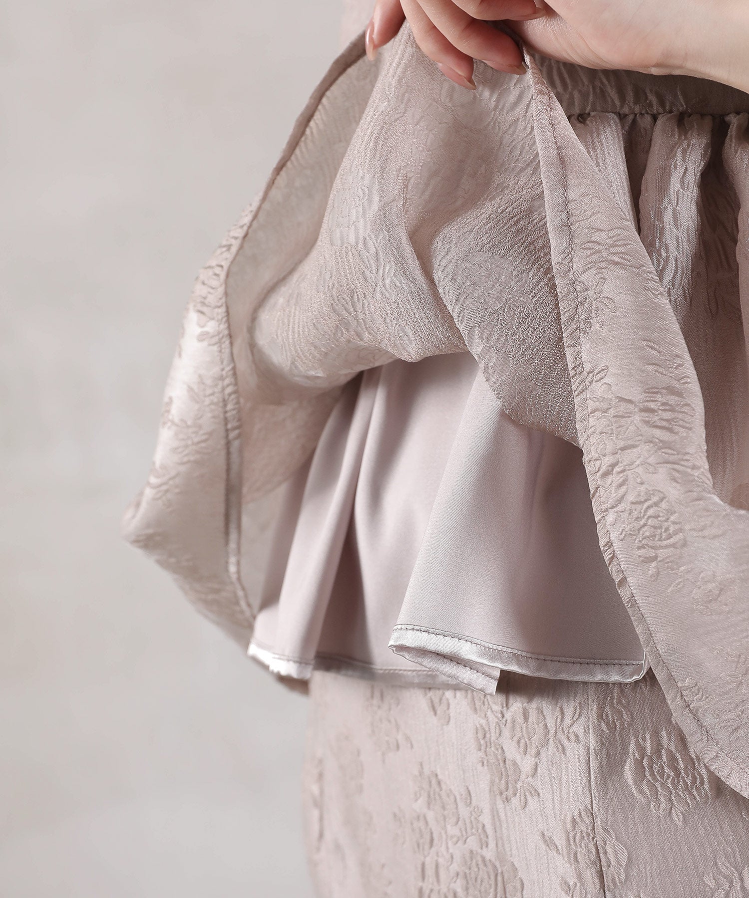 ジャガード バルーン スリーブ ブラウス Iラインスカート2点セット