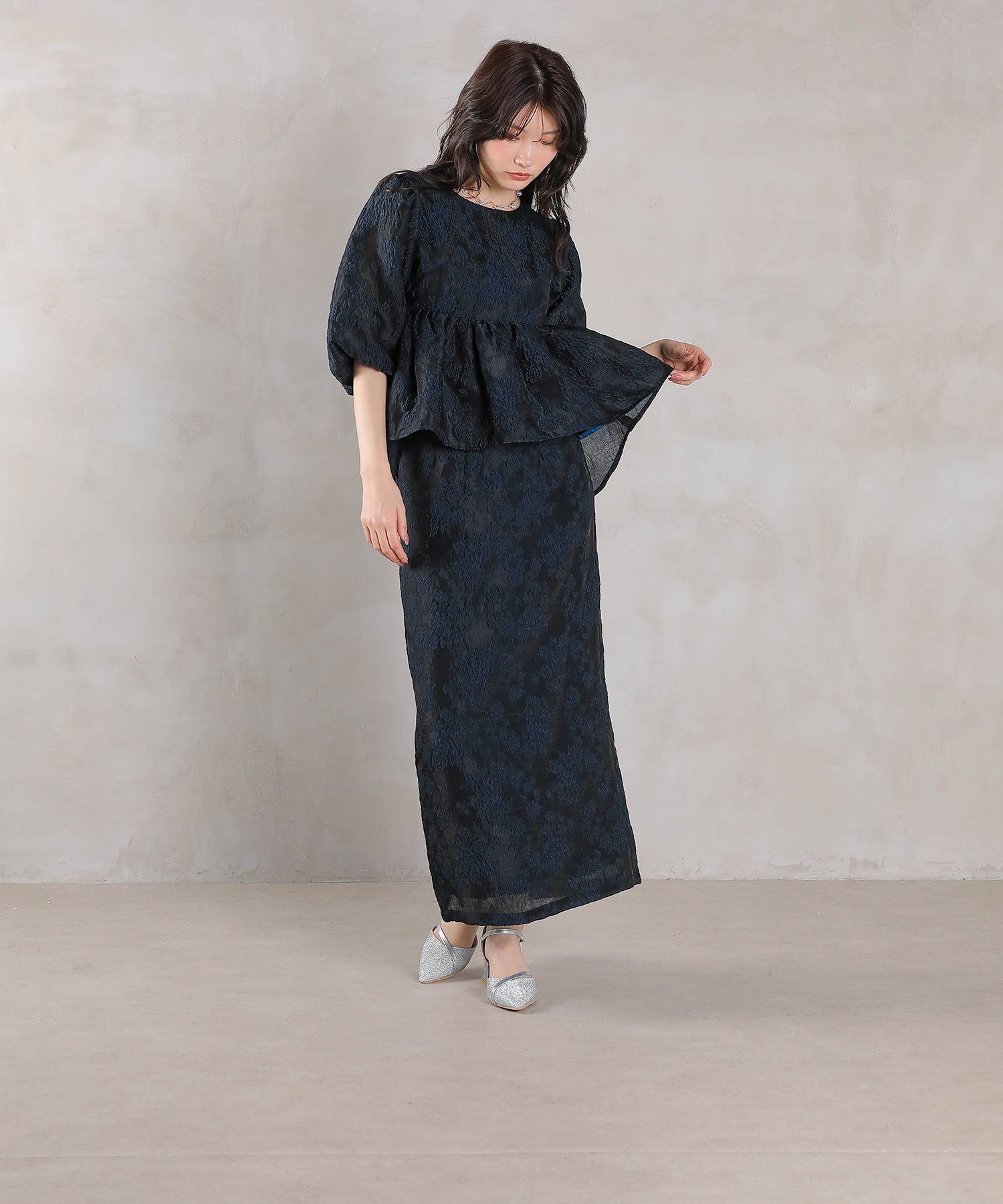 167cm / 着用 M / ネイビー