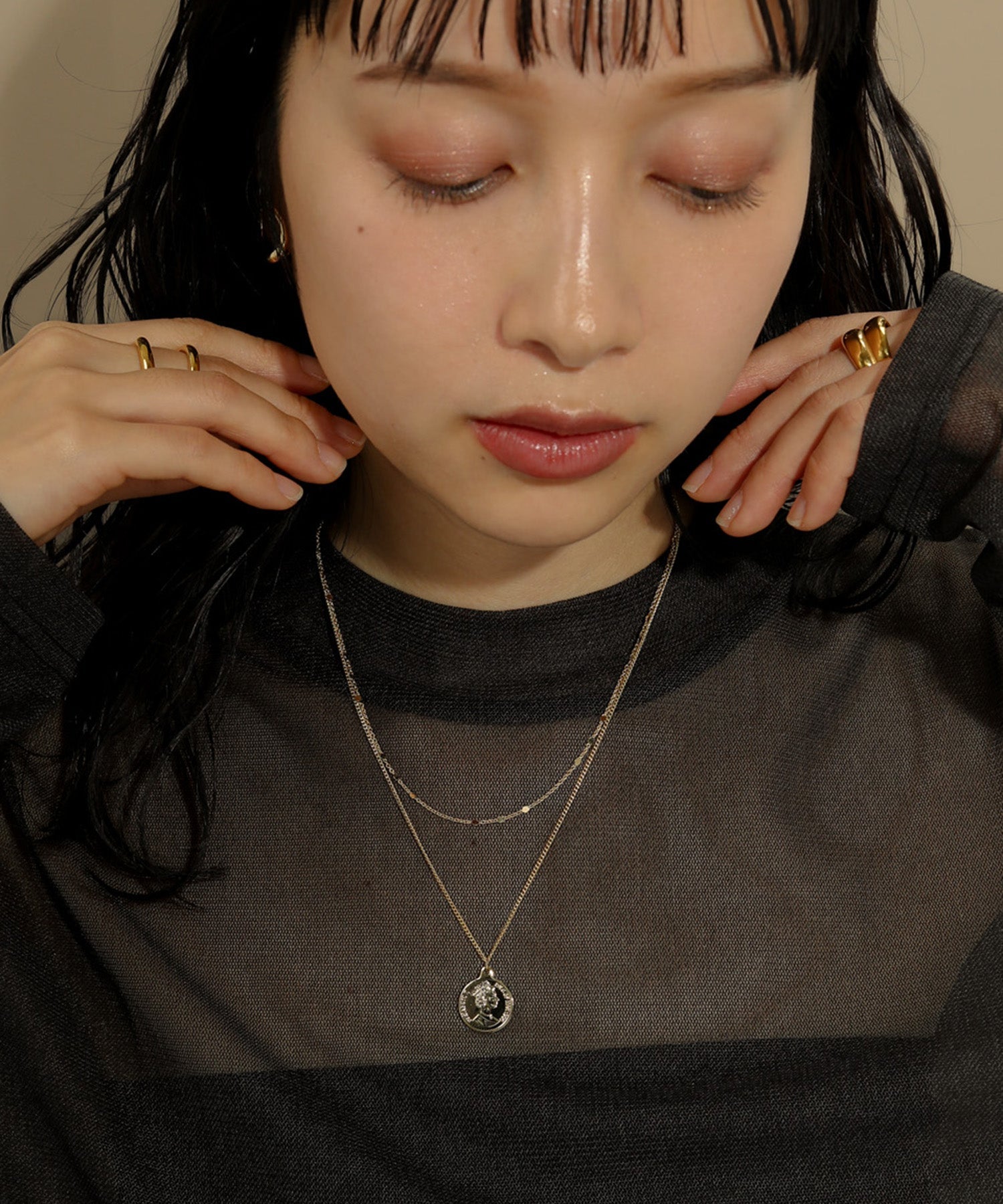 コインモチーフ 2連 チェーン ネックレス