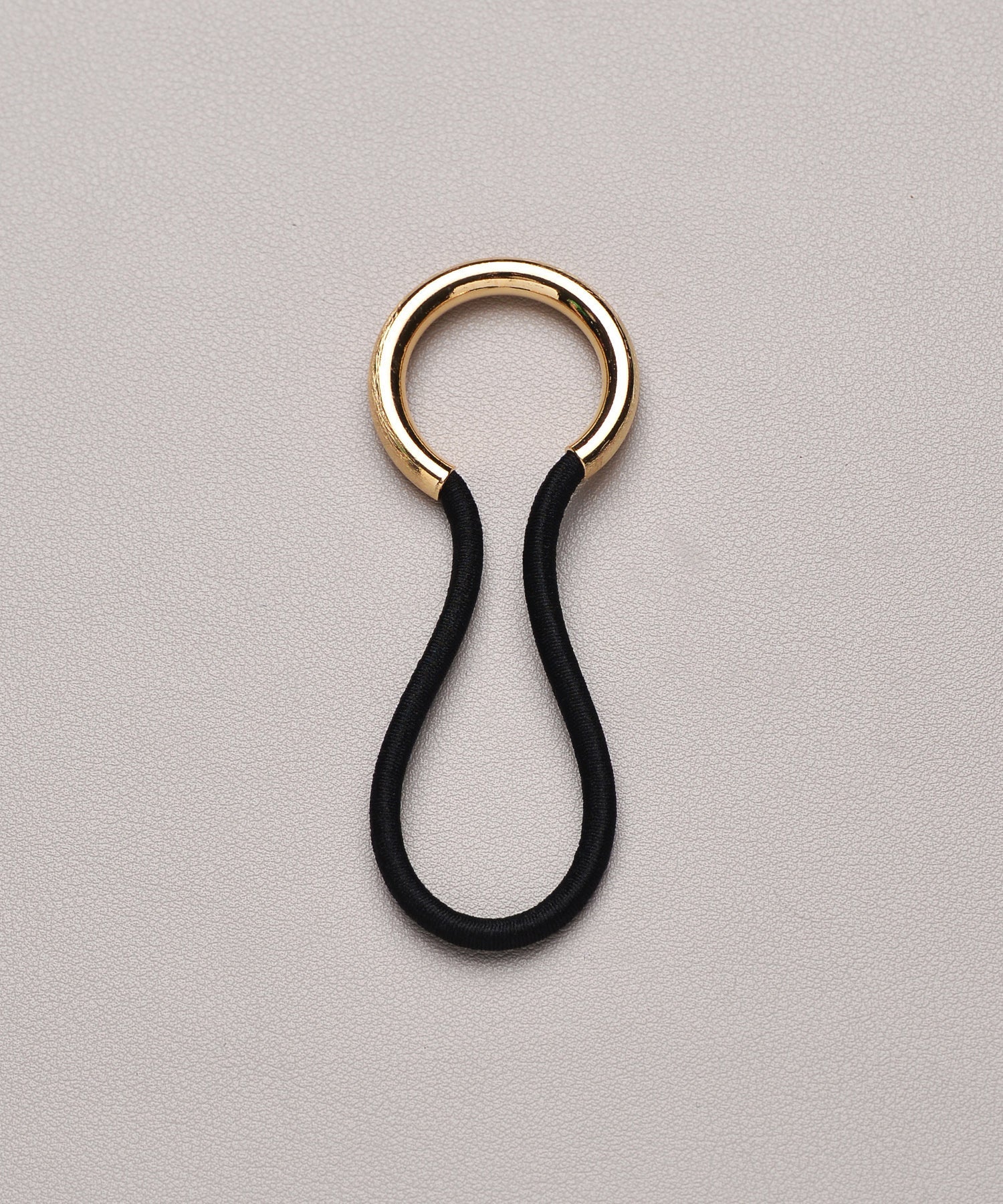 メタルリングヘアゴム