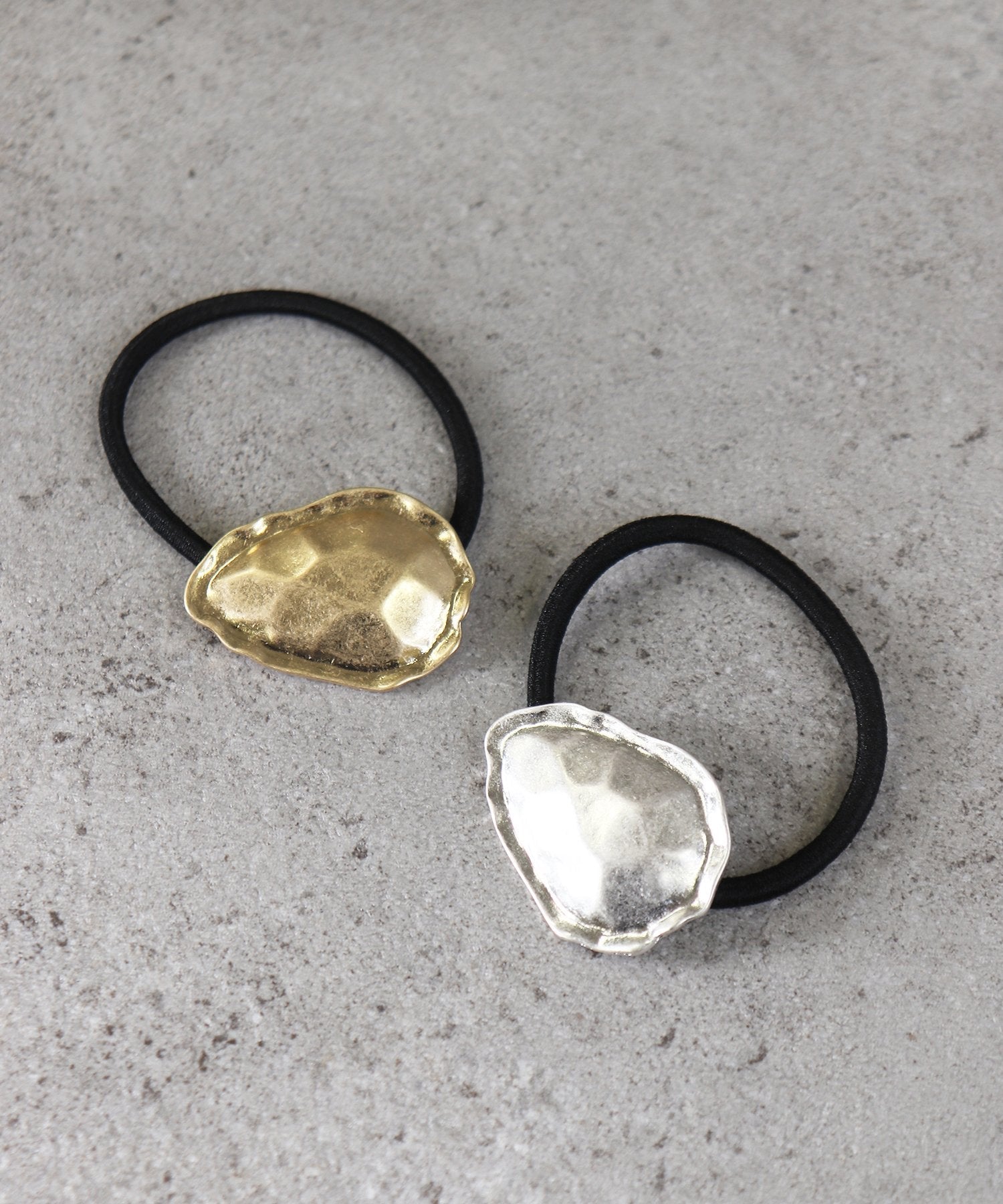 メタルプレートヘアゴム