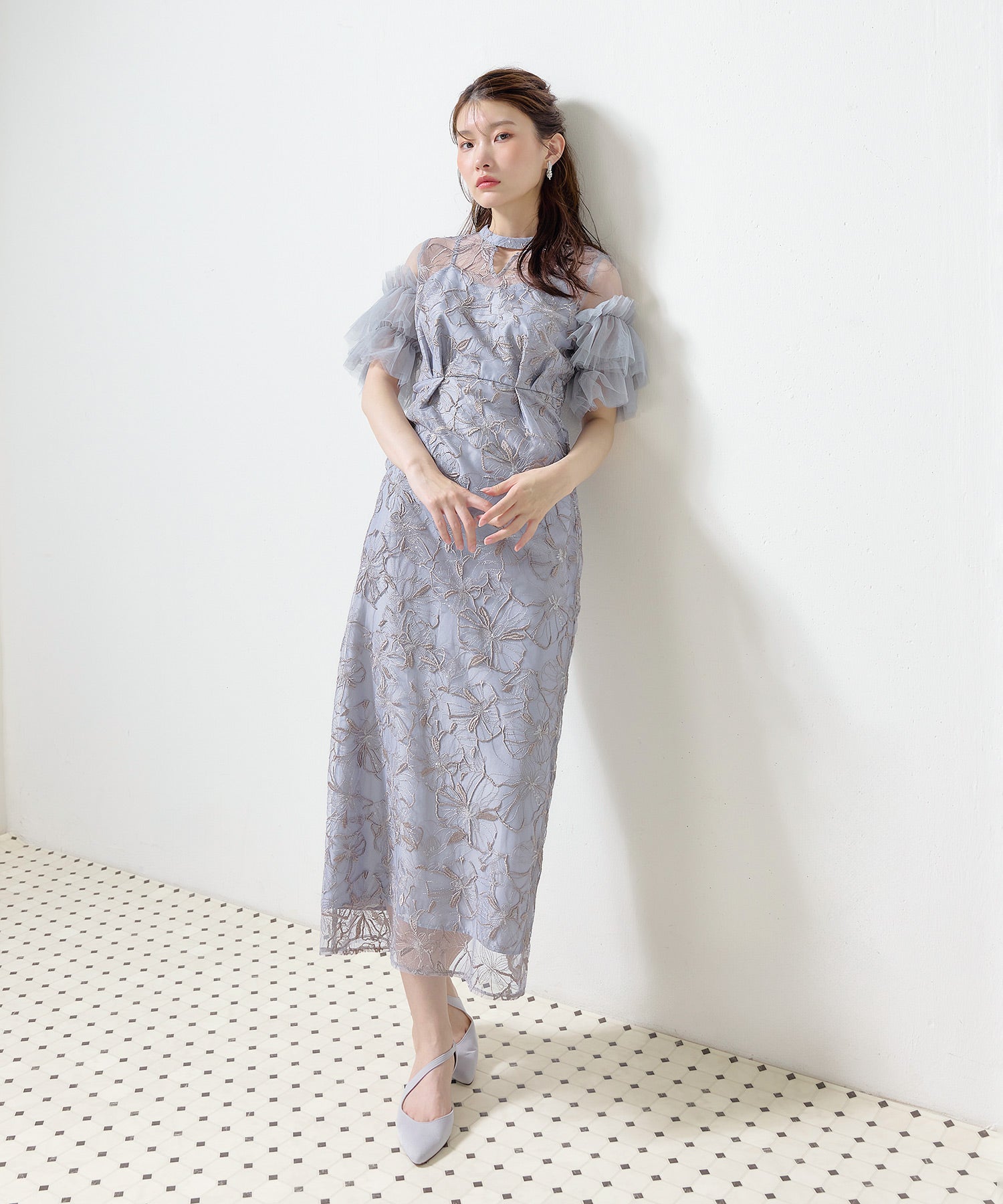 花柄刺繍スパンコールレースチュールフリルスリーブペンシルドレス