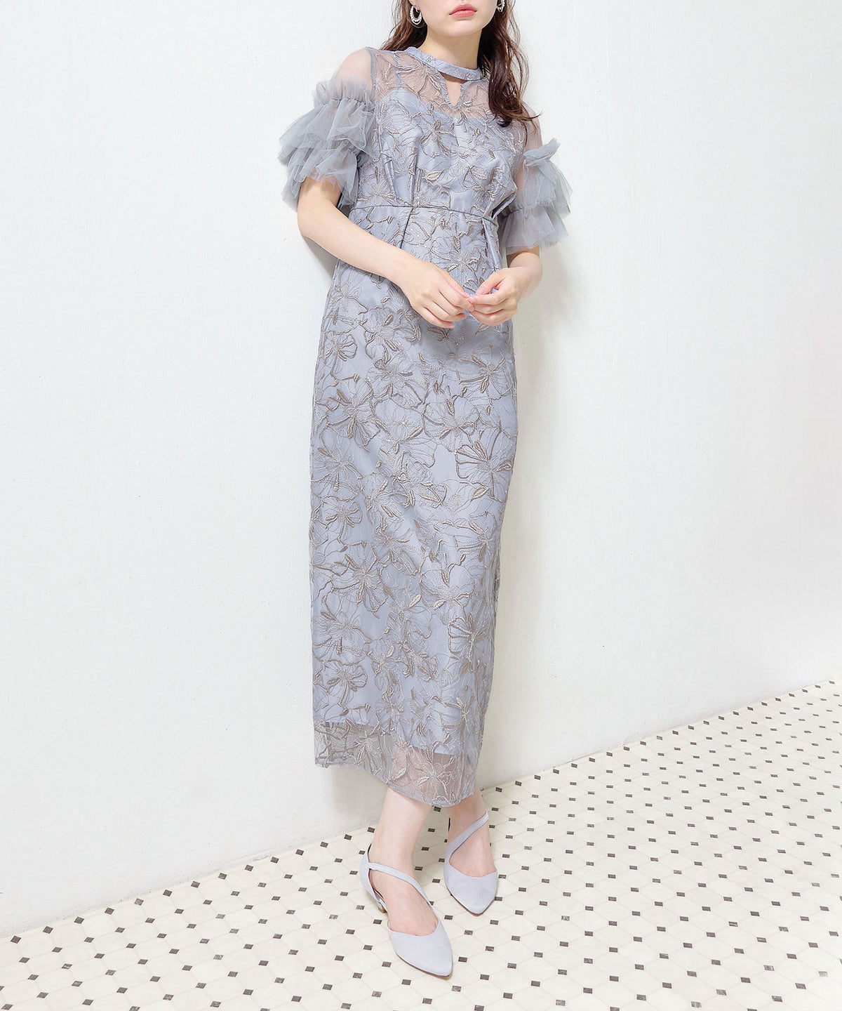 花柄刺繍スパンコールレースチュールフリルスリーブペンシルドレス
