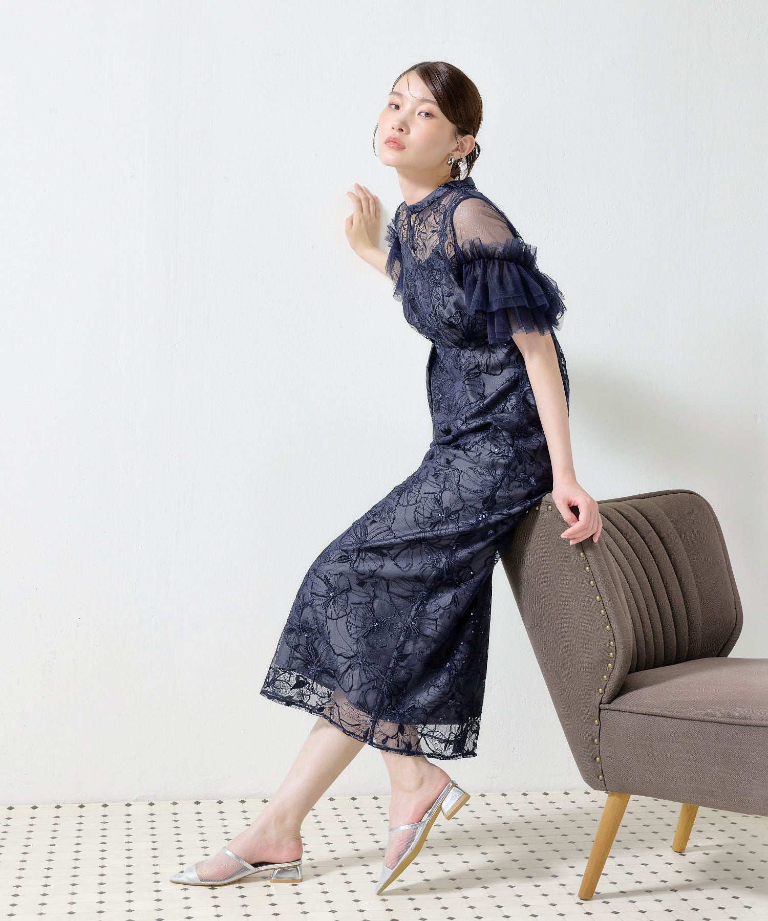 花柄刺繍スパンコールレースチュールフリルスリーブペンシルドレス