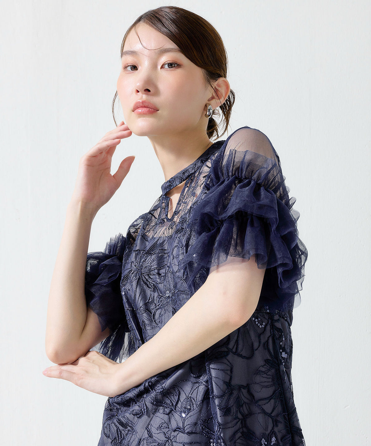 花柄刺繍スパンコールレースチュールフリルスリーブペンシルドレス