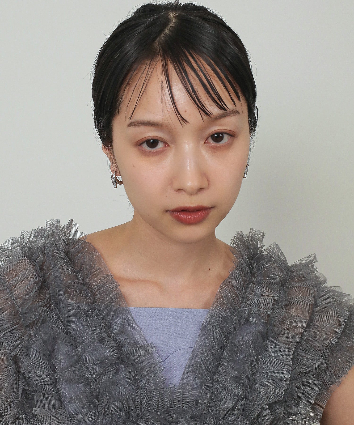 一粒 ビジュー ハーフフープピアス 結婚式 お呼ばれ パーティー オケージョン