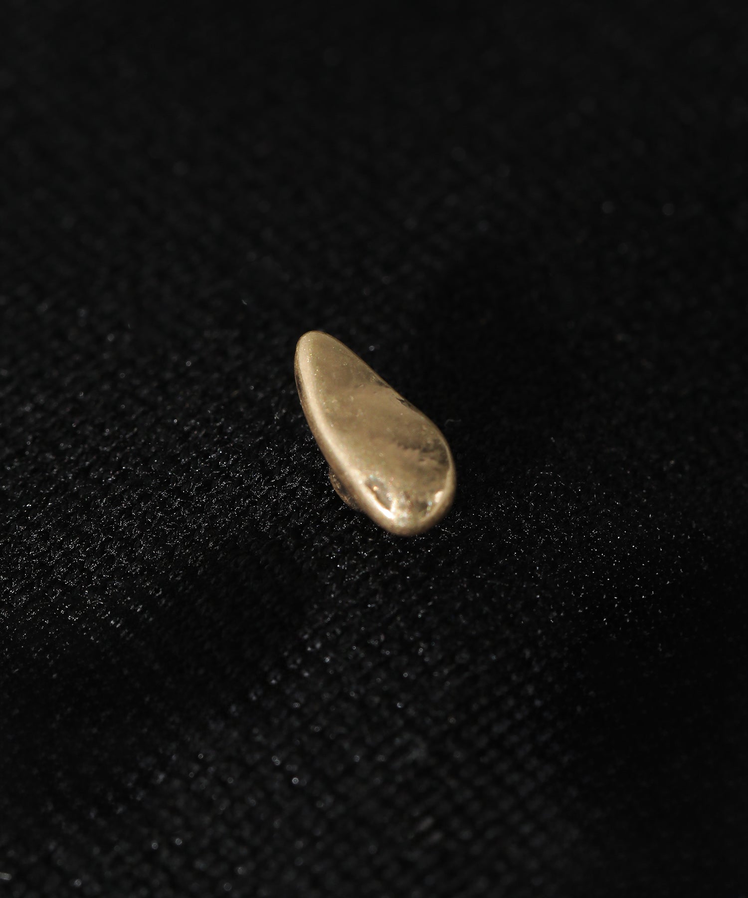 ４個セット メタル マット ピアス