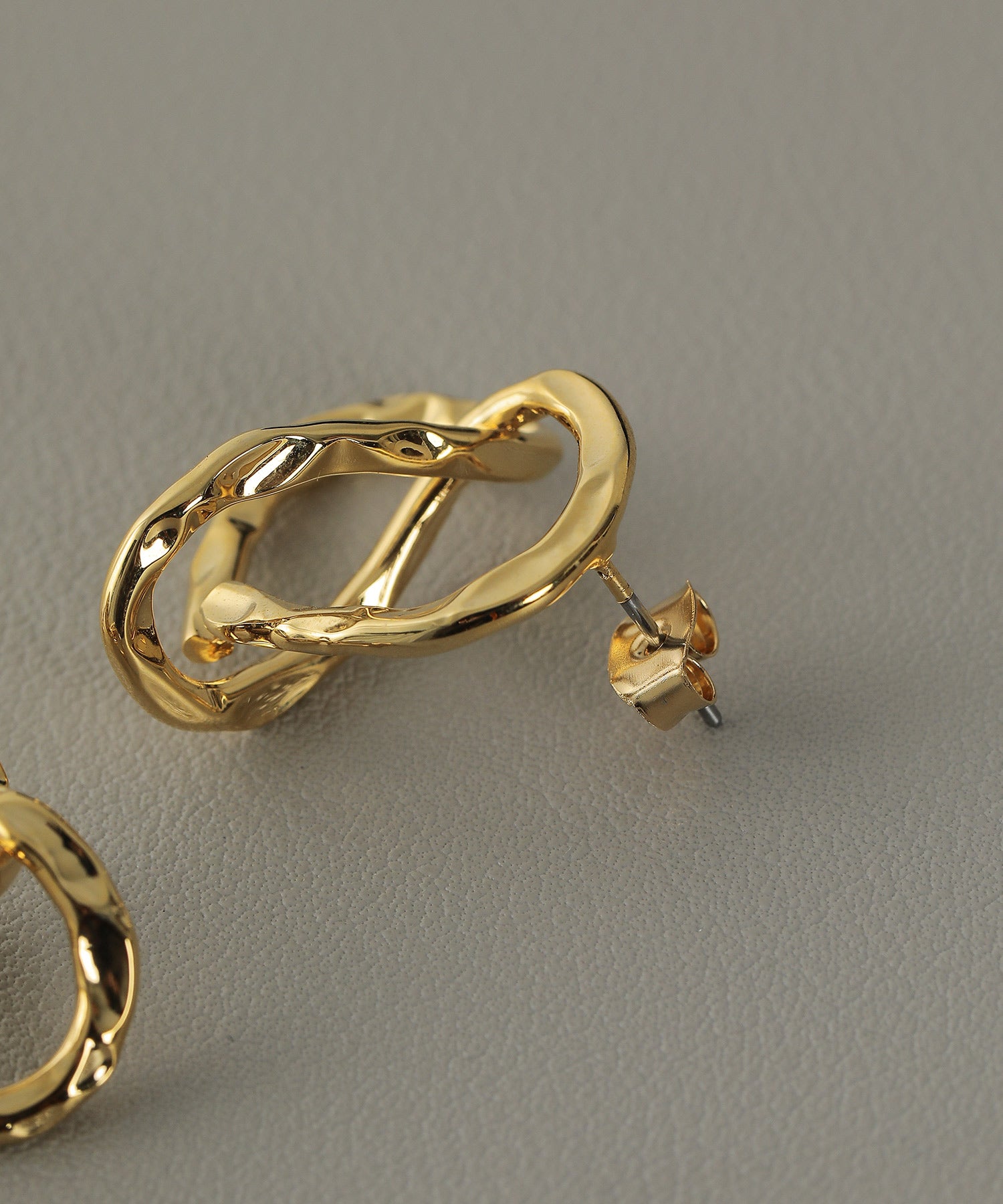 ねじり ニュアンス ステンレスポスト ピアス