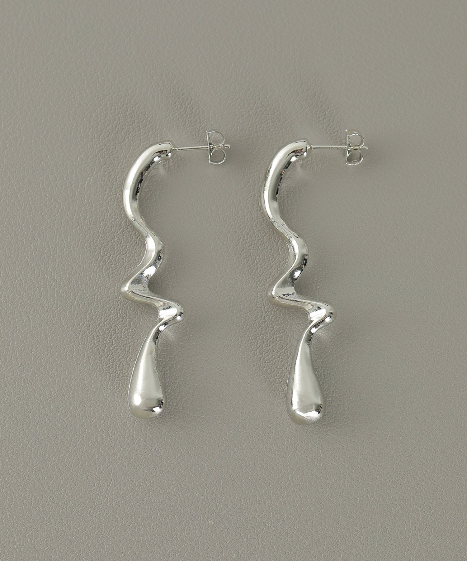 ニュアンス ロング ピアス