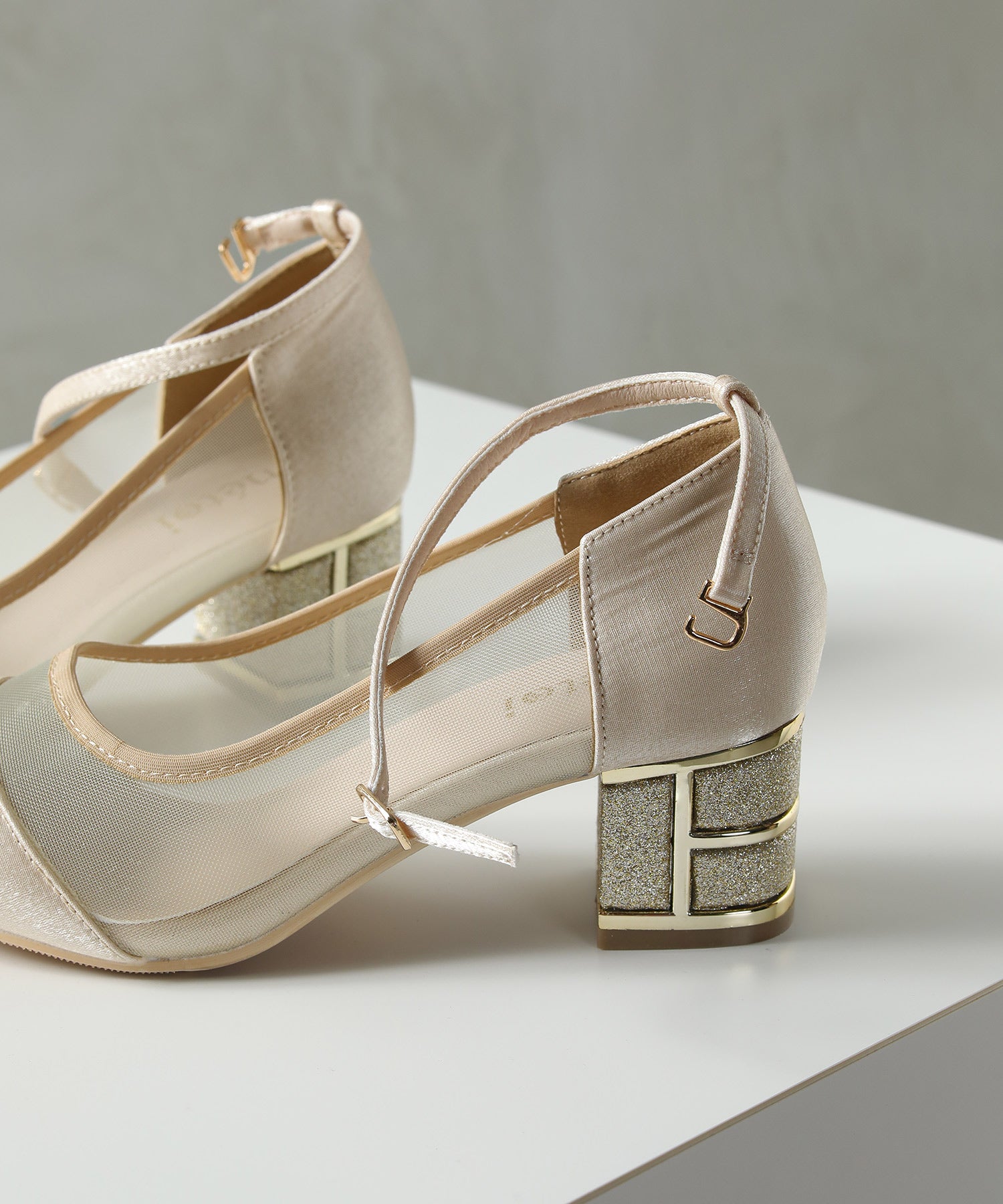 ラメ×シアー グリッター チャンキーヒール パンプス 結婚式 オケージョン