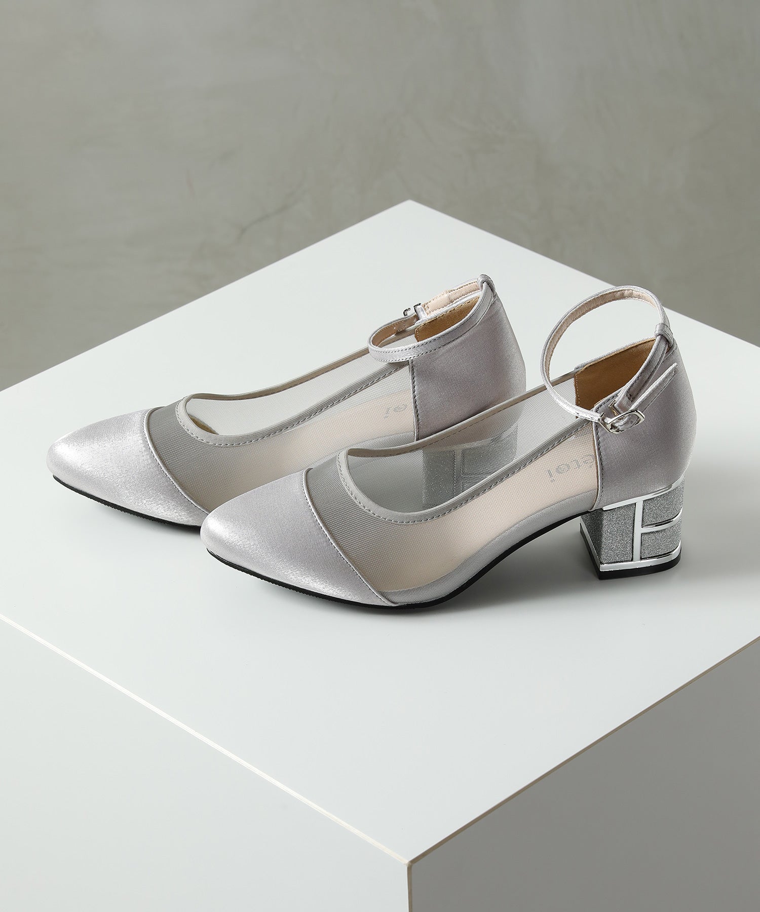 ラメ×シアー グリッター チャンキーヒール パンプス 結婚式 オケージョン