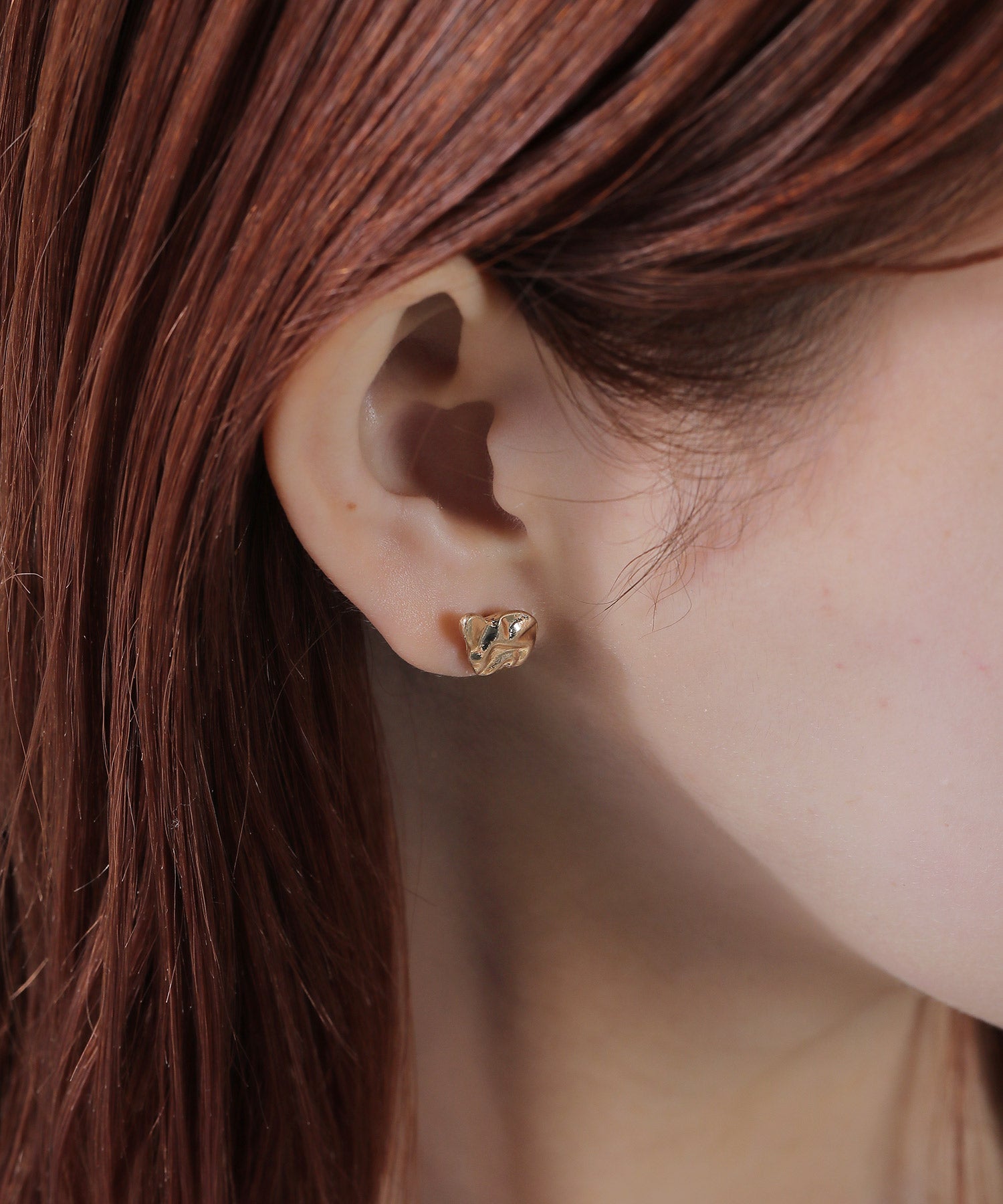 ４個セット メタル マット ピアス