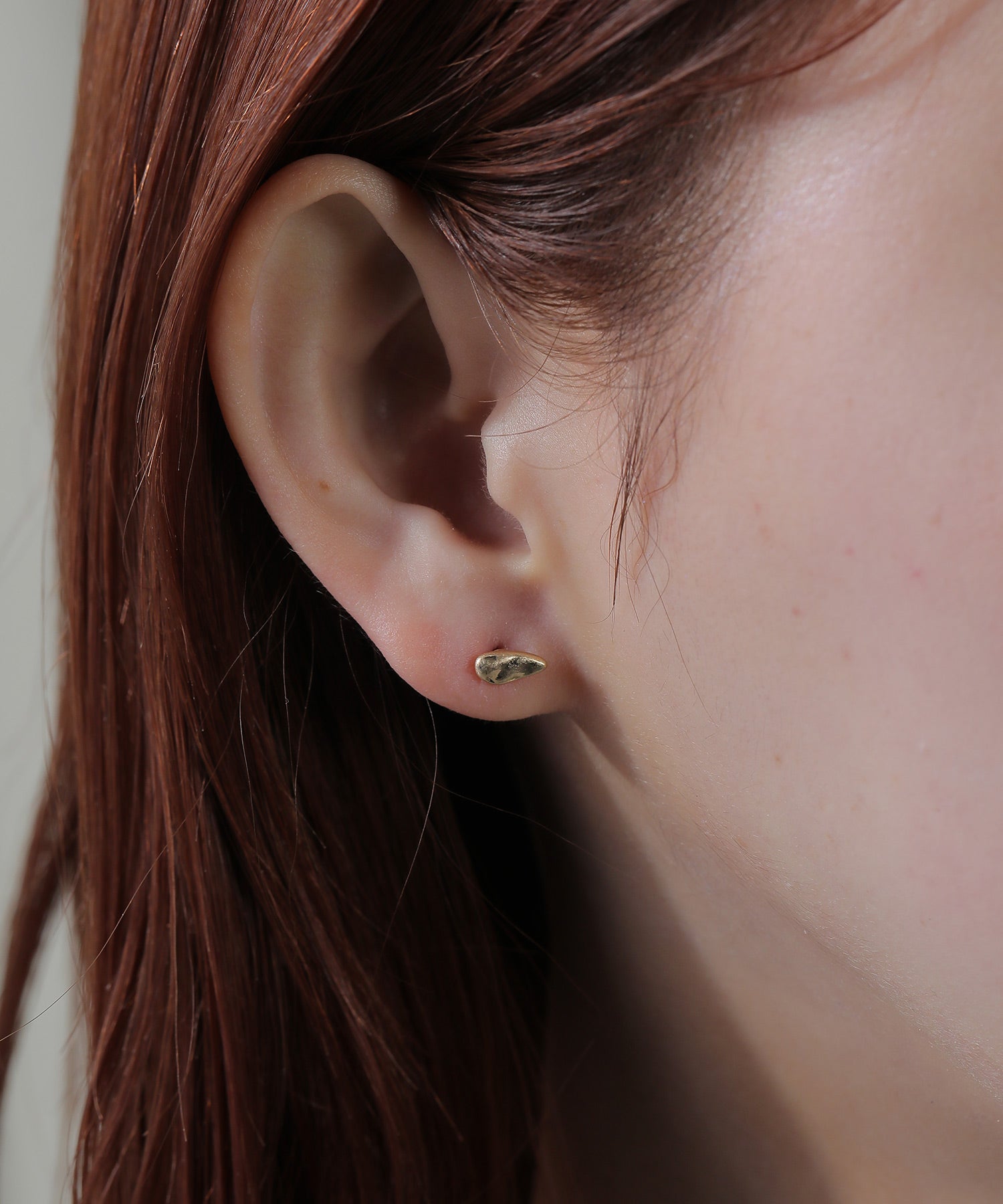 ４個セット メタル マット ピアス