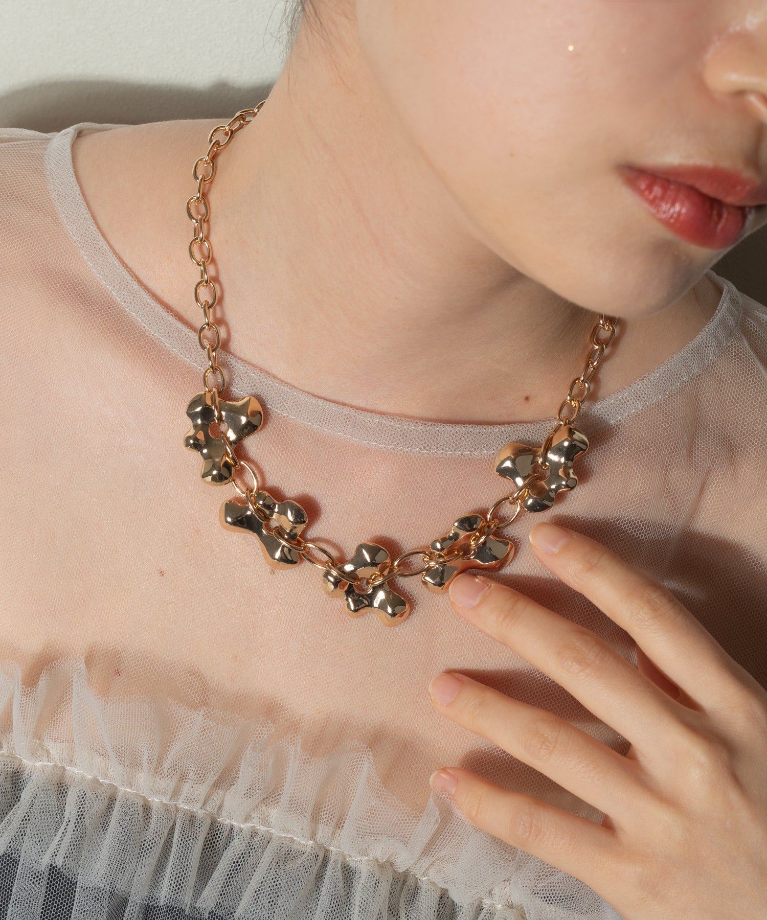 ニュアンス モチーフ オーバルチェーン ネックレス