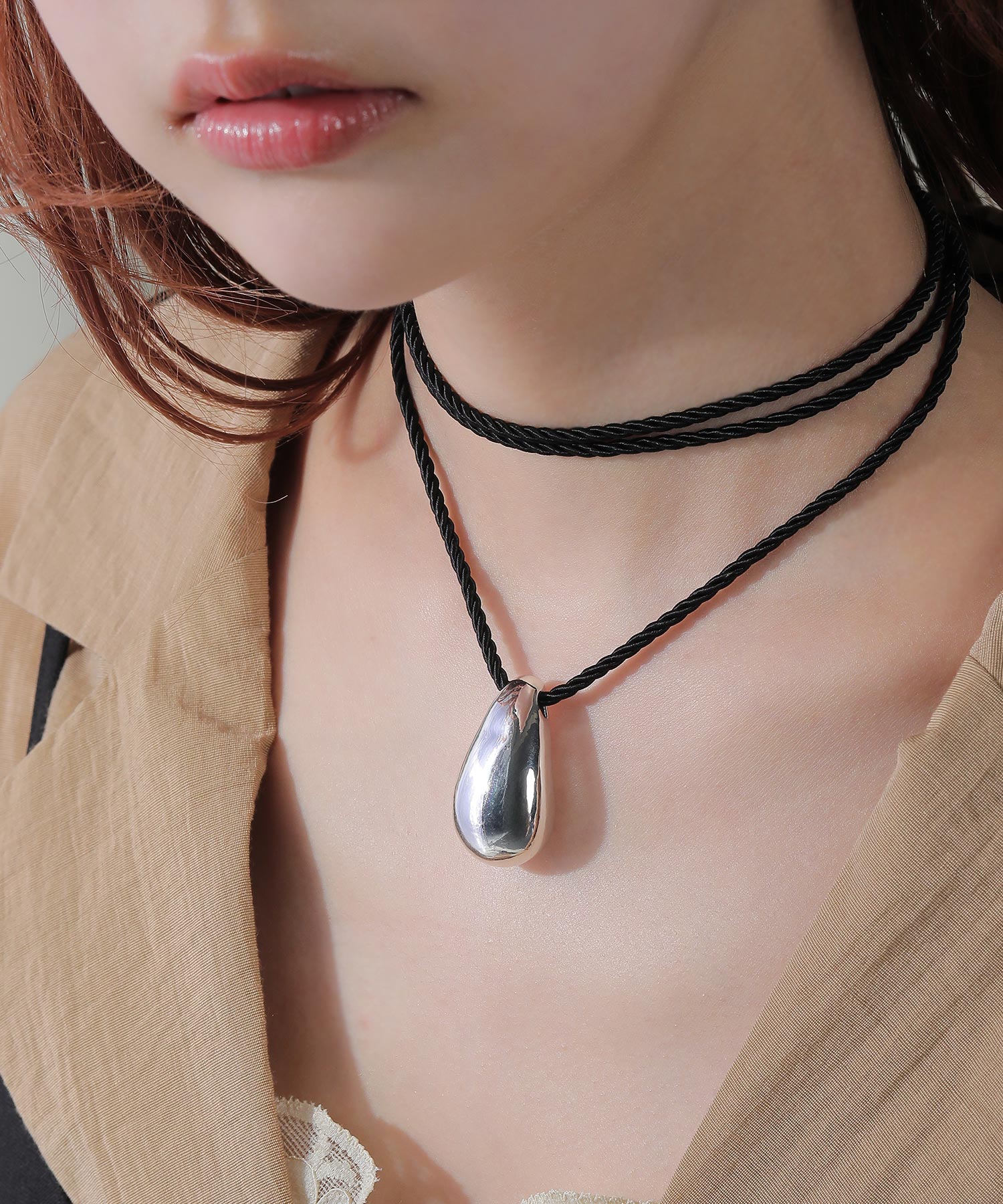 ドロップモチーフ ボリューム チョーカー ロープ ネックレス