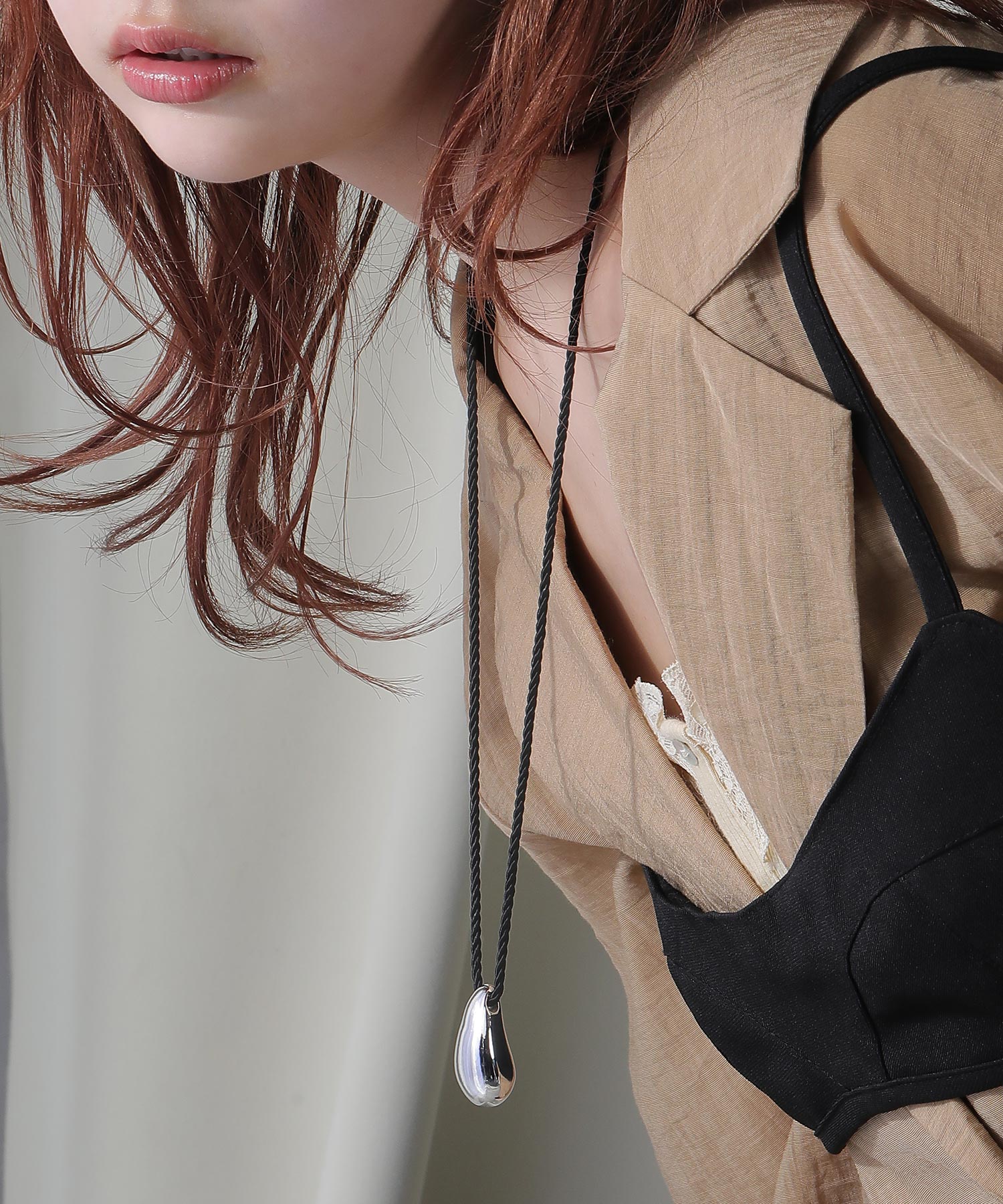 ドロップモチーフ ボリューム チョーカー ロープ ネックレス