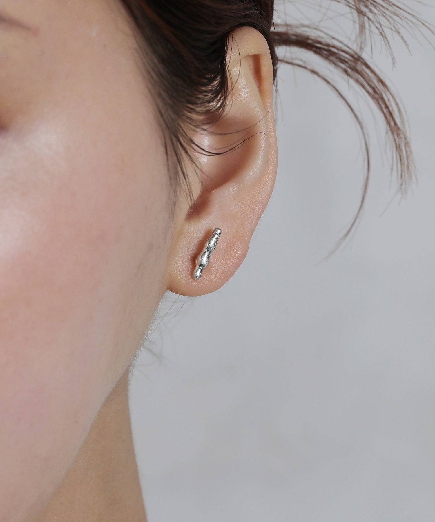 ４個セット メタル マット ピアス