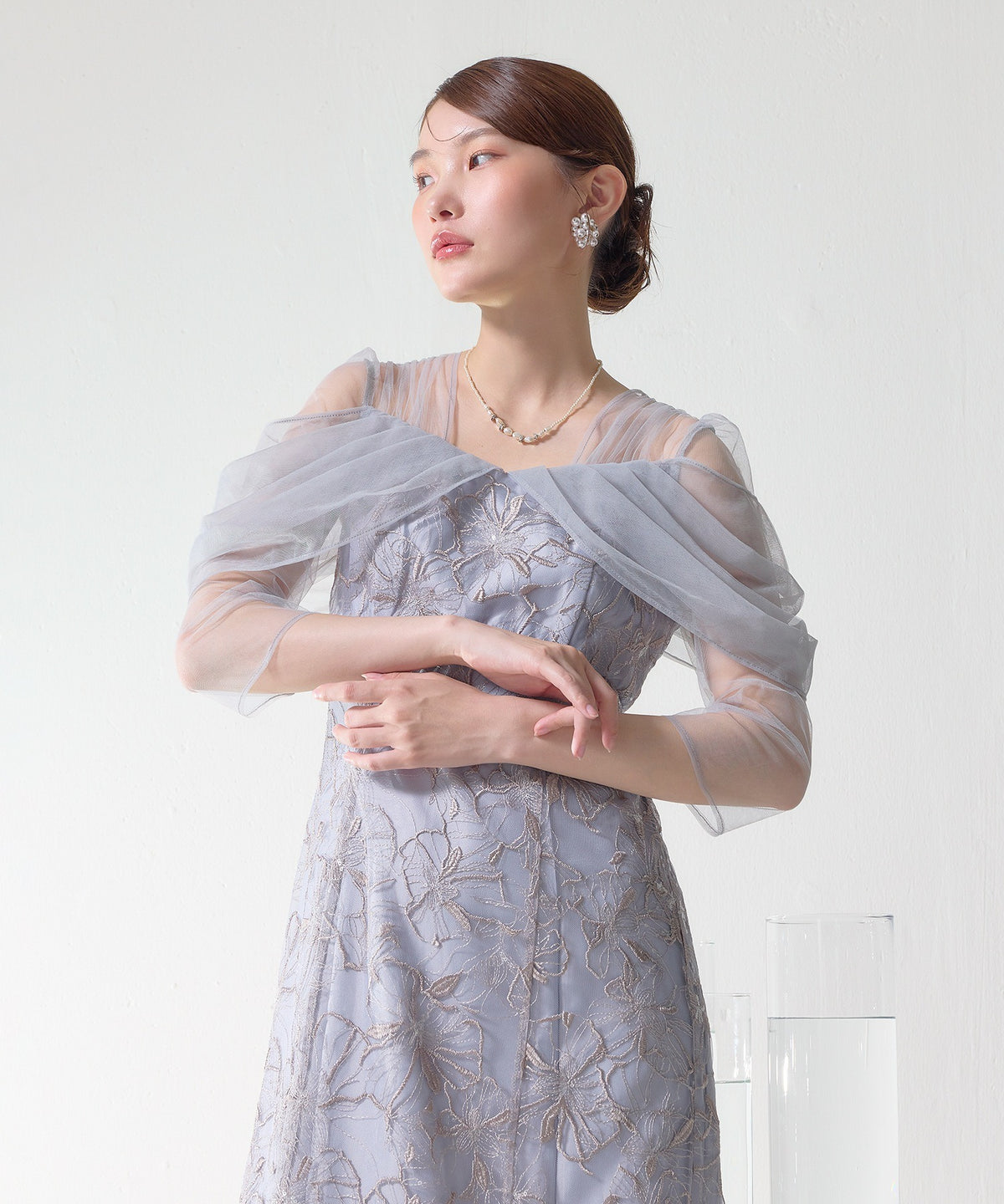 花柄刺繍スパンコールチュールドレープオフショル風ドレス