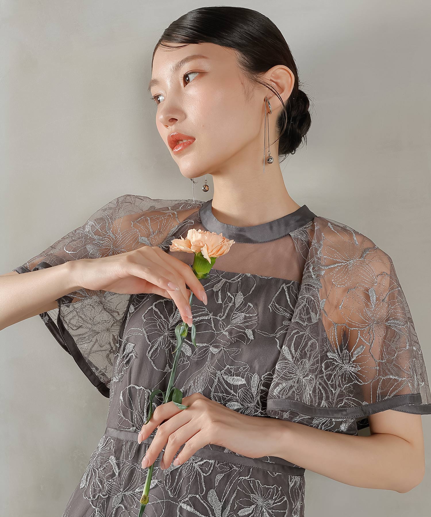 フレアスリーブ 花柄刺繍レース パーティー ドレス