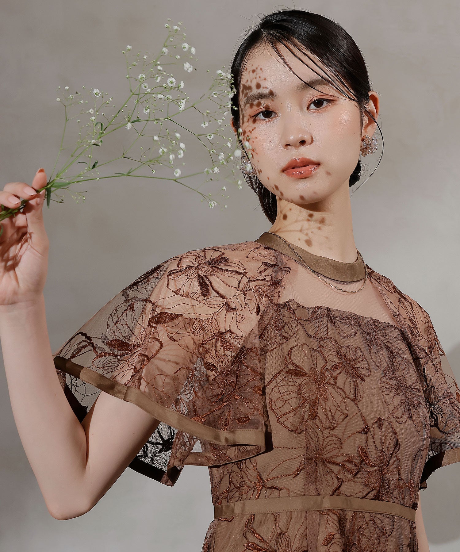 フレアスリーブ 花柄刺繍レース パーティー ドレス