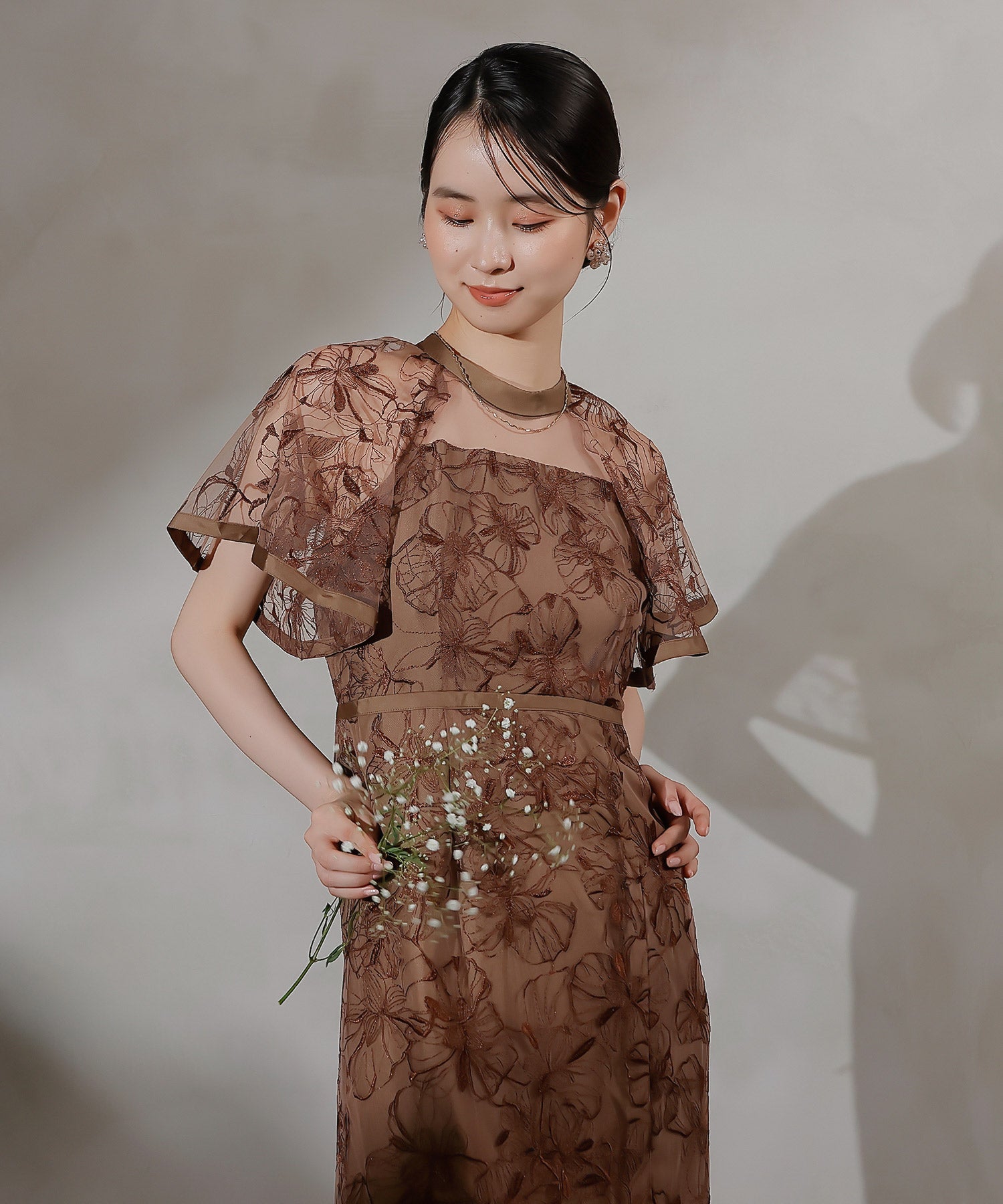フレアスリーブ 花柄刺繍レース パーティー ドレス