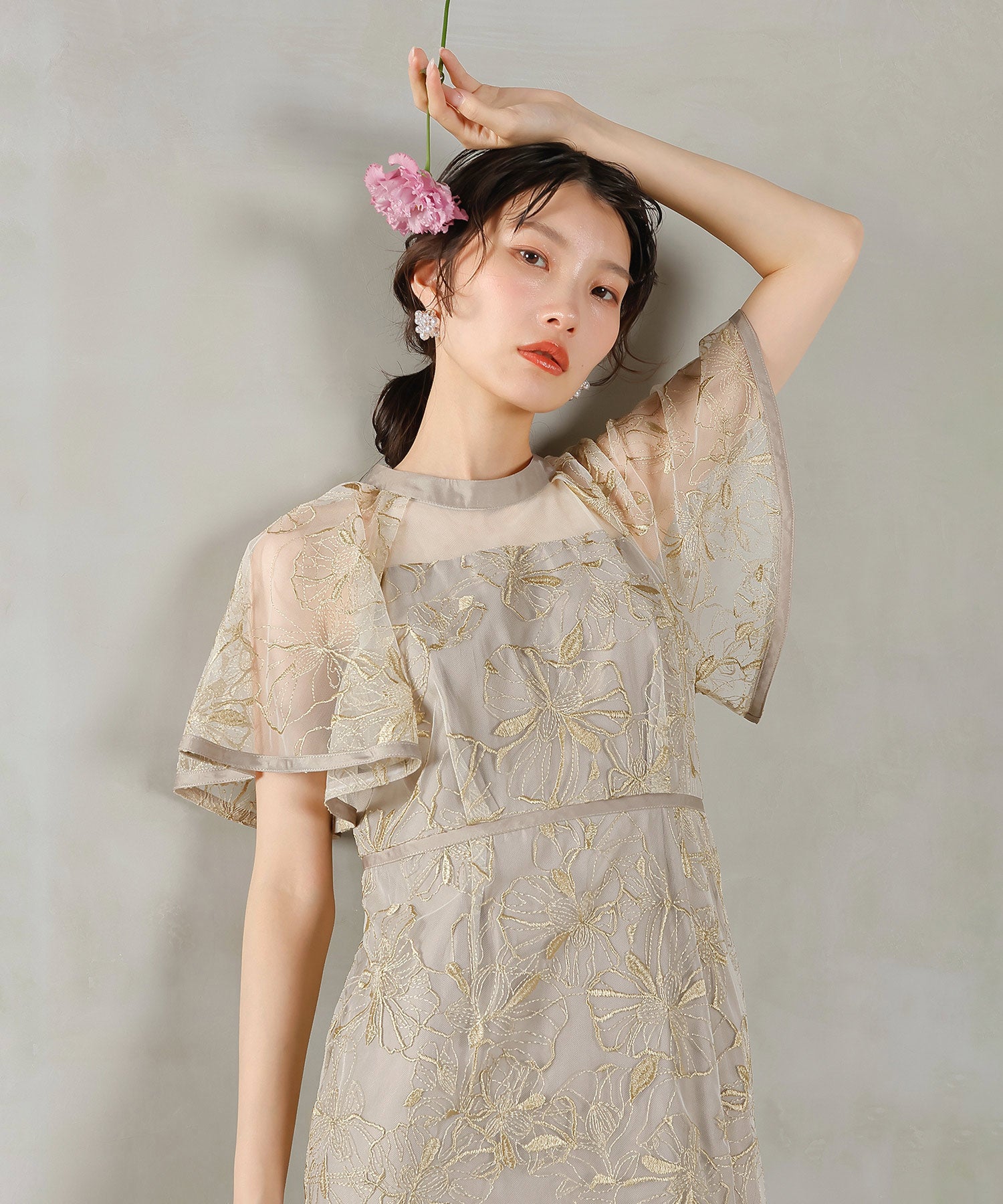 フレアスリーブ 花柄刺繍レース パーティー ドレス