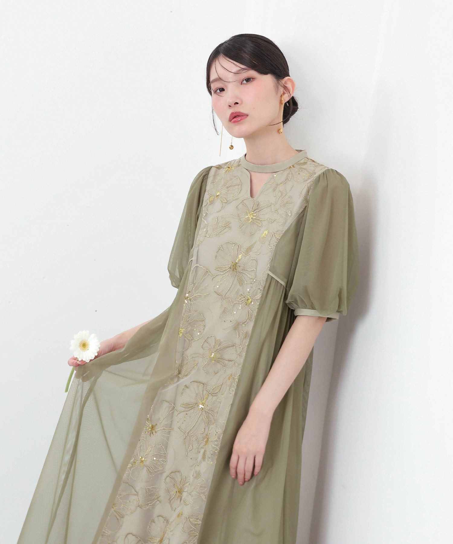 スパンコールレース Aライン チュールワンピース