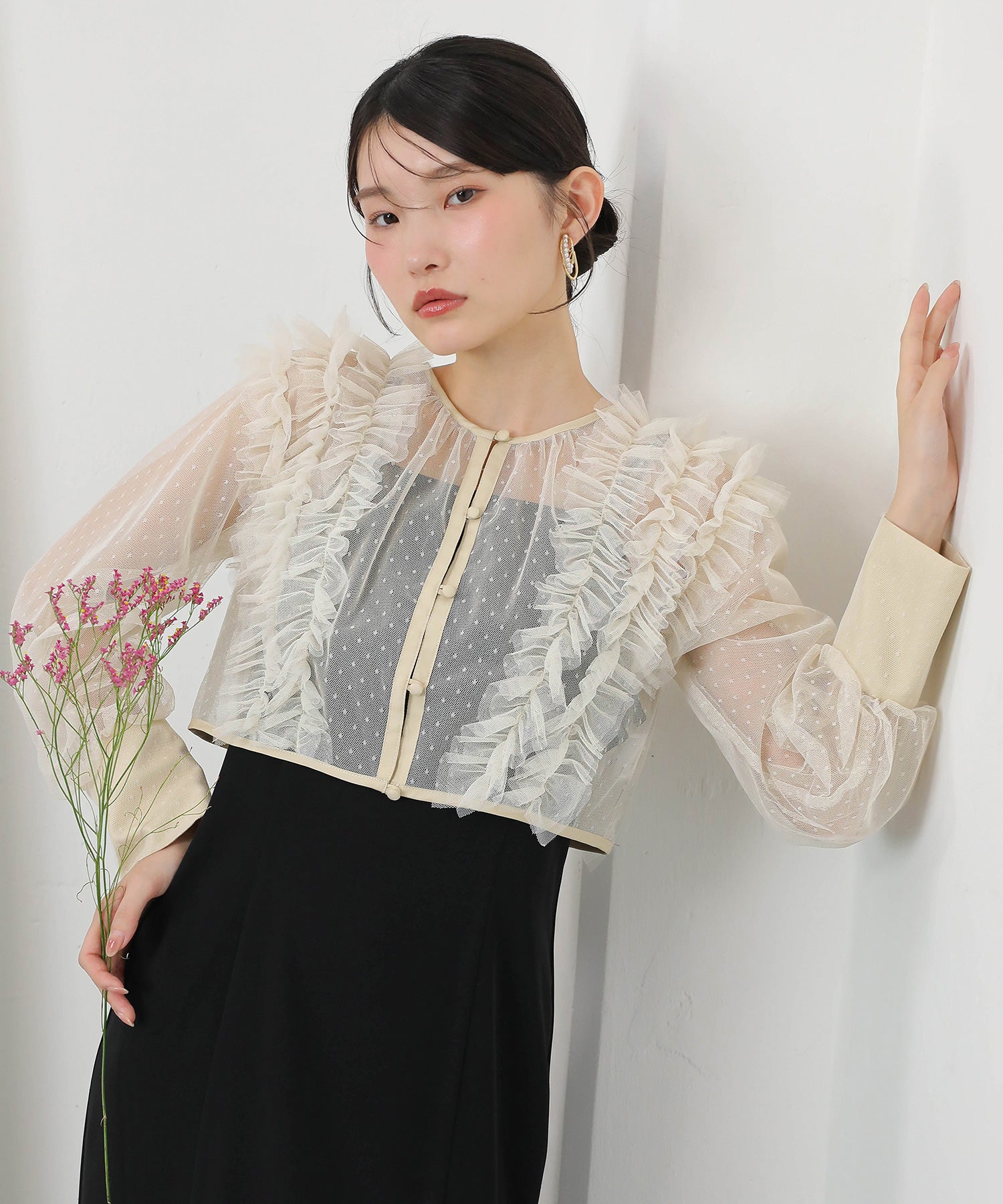 kanaレーストップス キャミビスチェ パンツドレス 3点セット(Mサイズ) kanaレーストップス キャミビスチェ パンツドレス 3点セット(Mサイズ) Kana