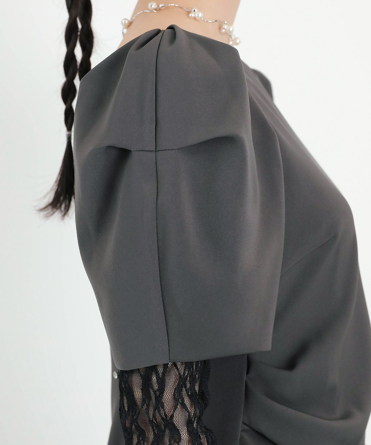 レースアームカバー付き ドレープ パフスリーブ Iライン ワンピースドレス