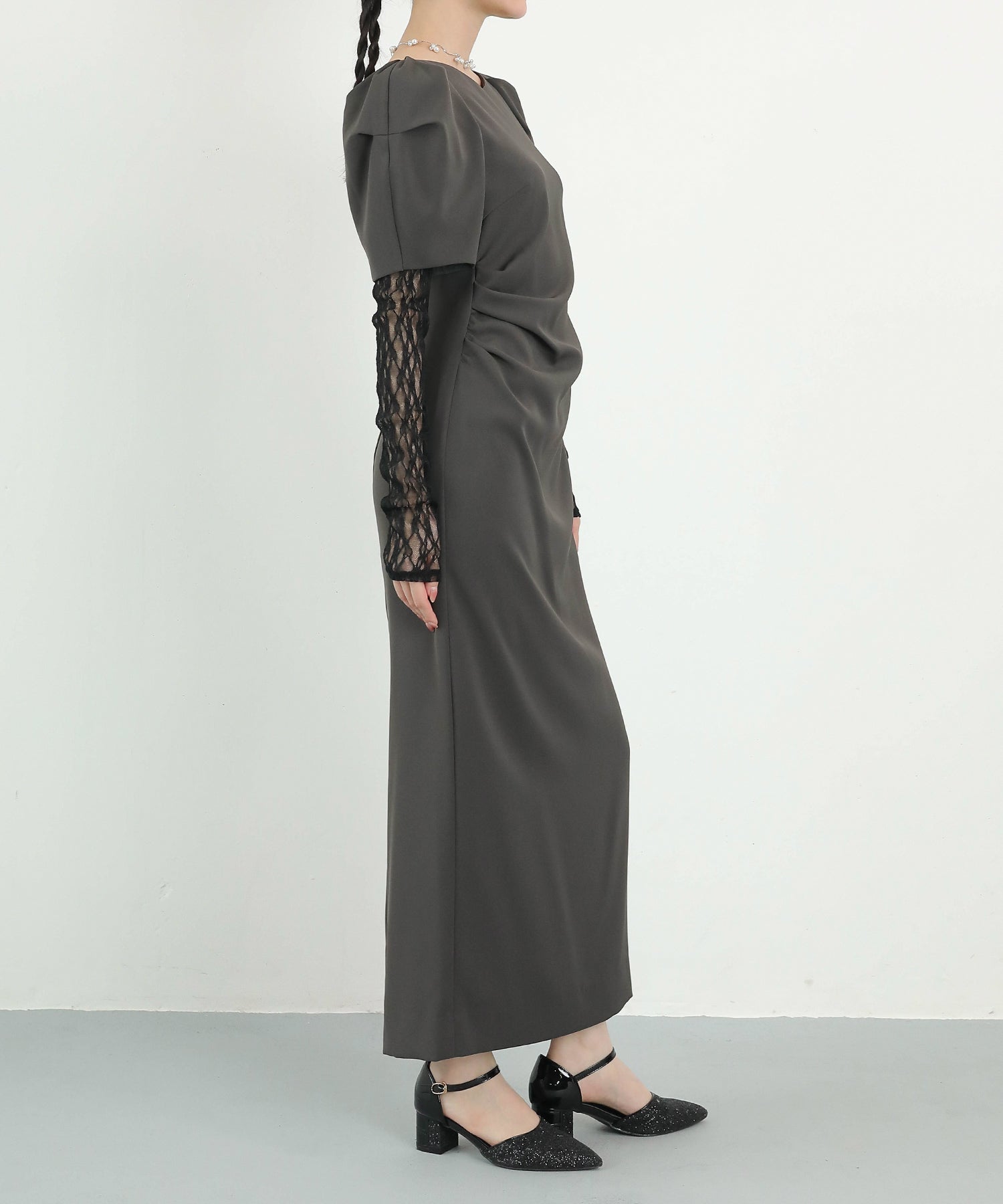 レースアームカバー付き ドレープ パフスリーブ Iライン ワンピースドレス