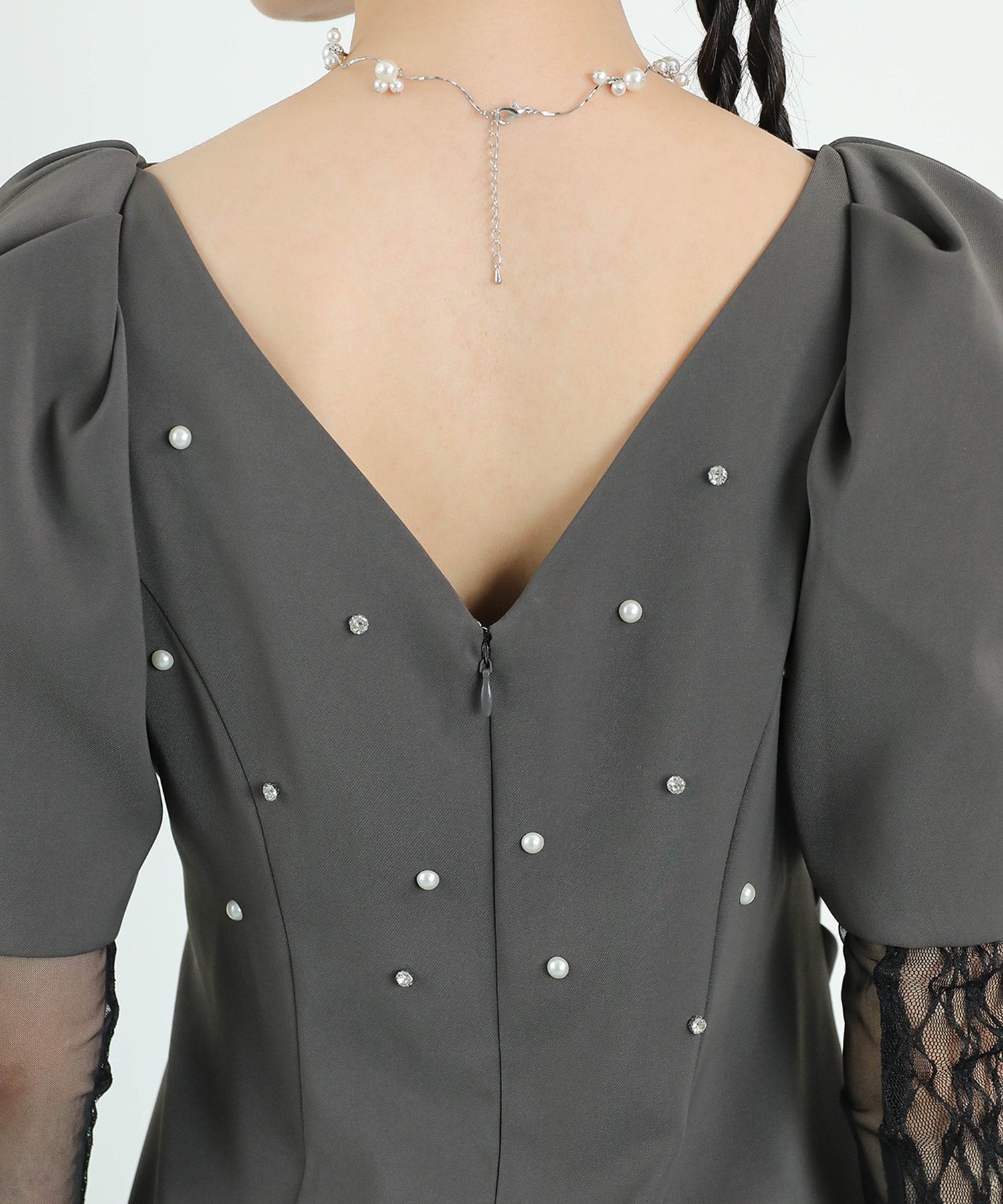 レースアームカバー付き ドレープ パフスリーブ Iライン ワンピースドレス