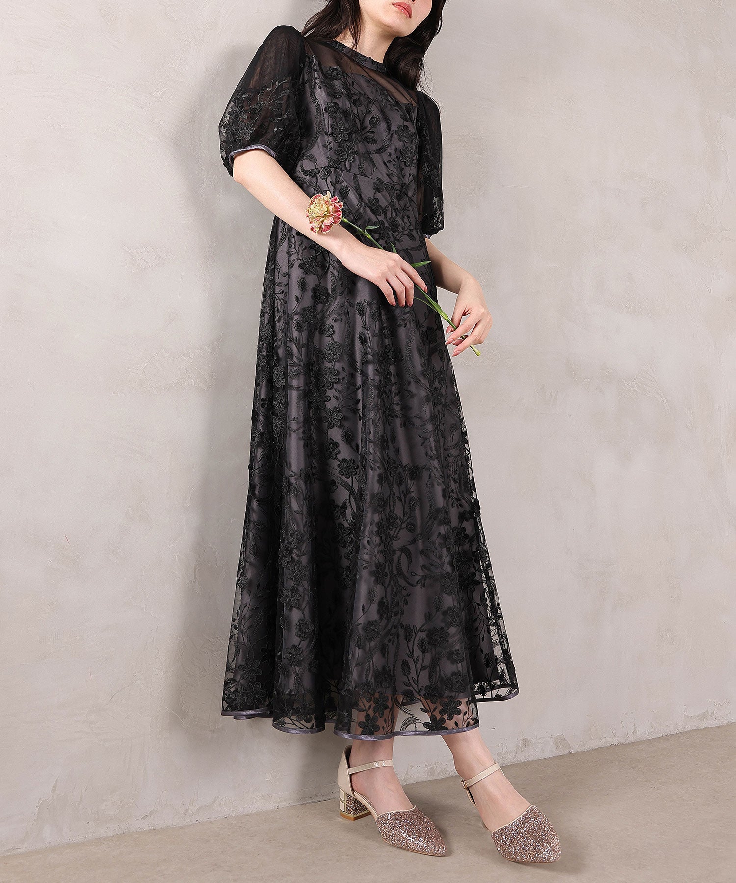 刺繍レース ウェーブデザイン チュールバルーンスリーブ Aラインワンピースドレス