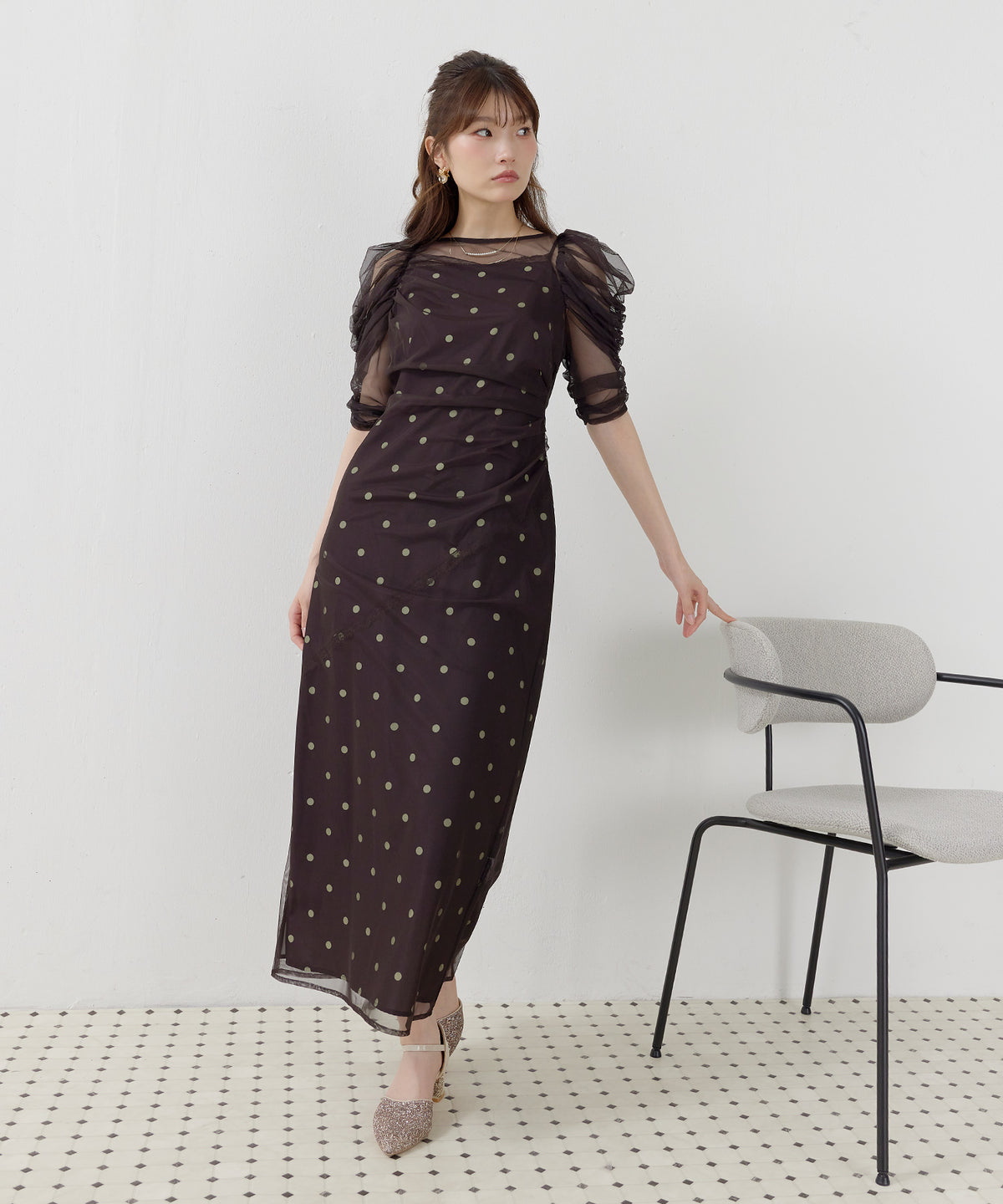 ドットチュールレイヤードレープドレス