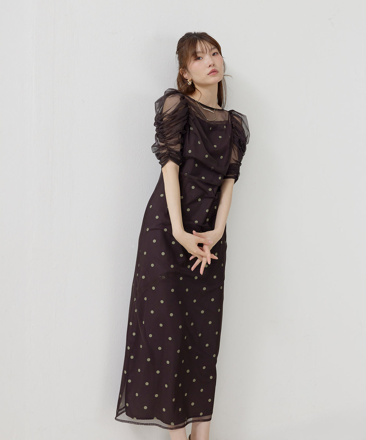 ドットチュールレイヤードレープドレス
