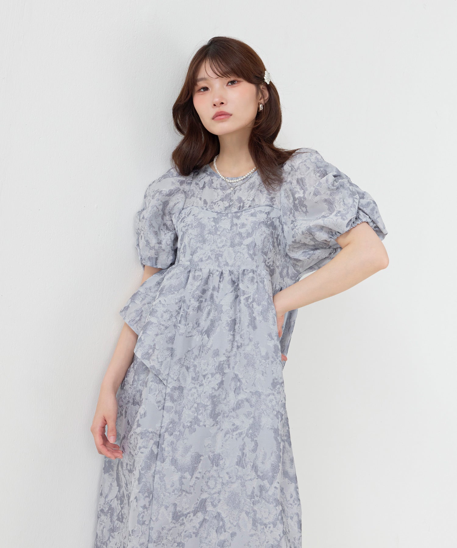 バブルスリーブジャガードドレス
