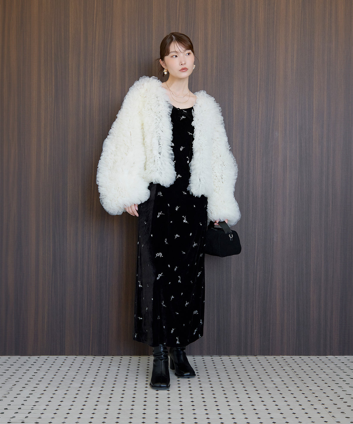 167cm / 着用 M / アイボリー