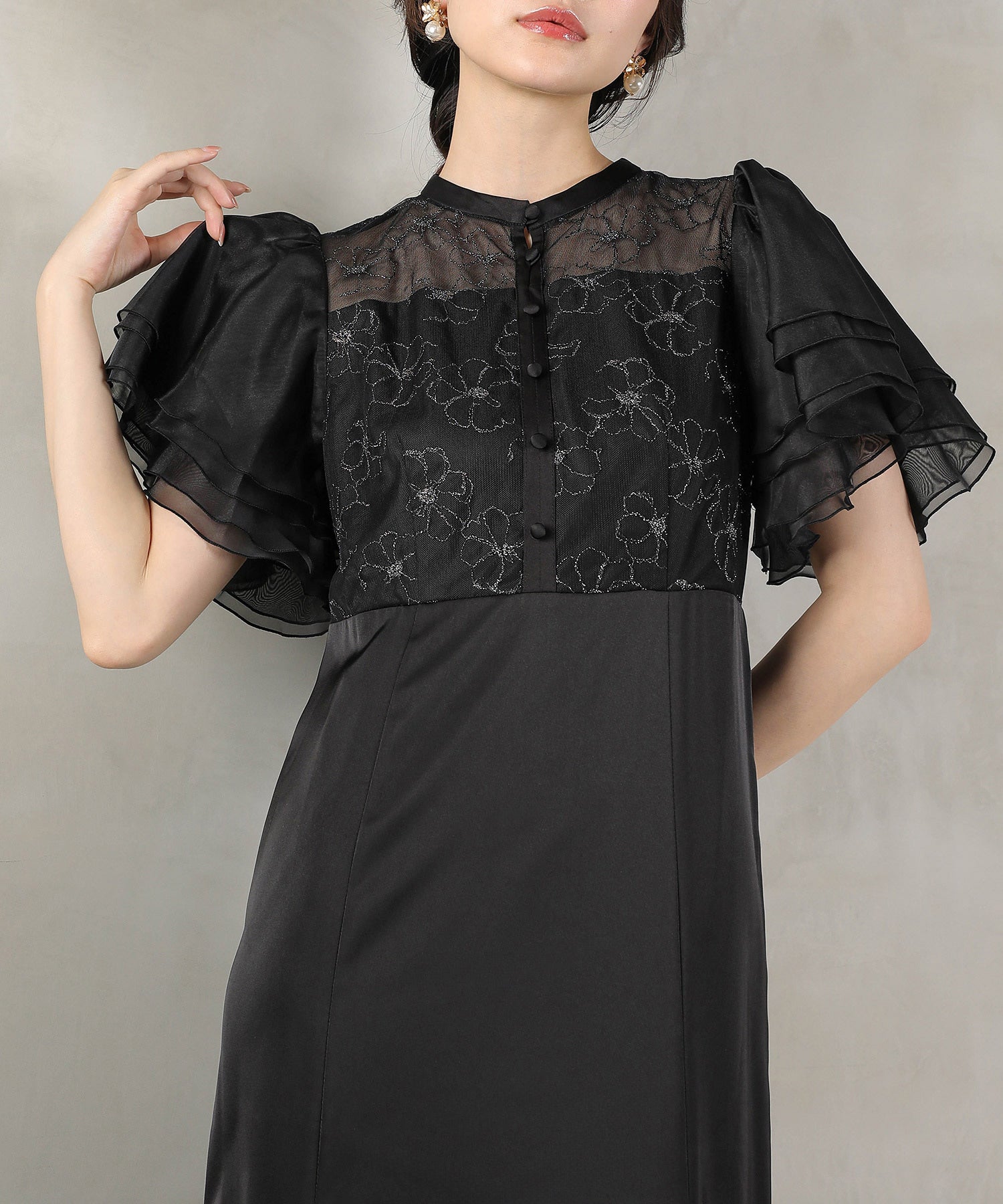 ラッフルスリーブ 刺繍レース ワンピース ドレス