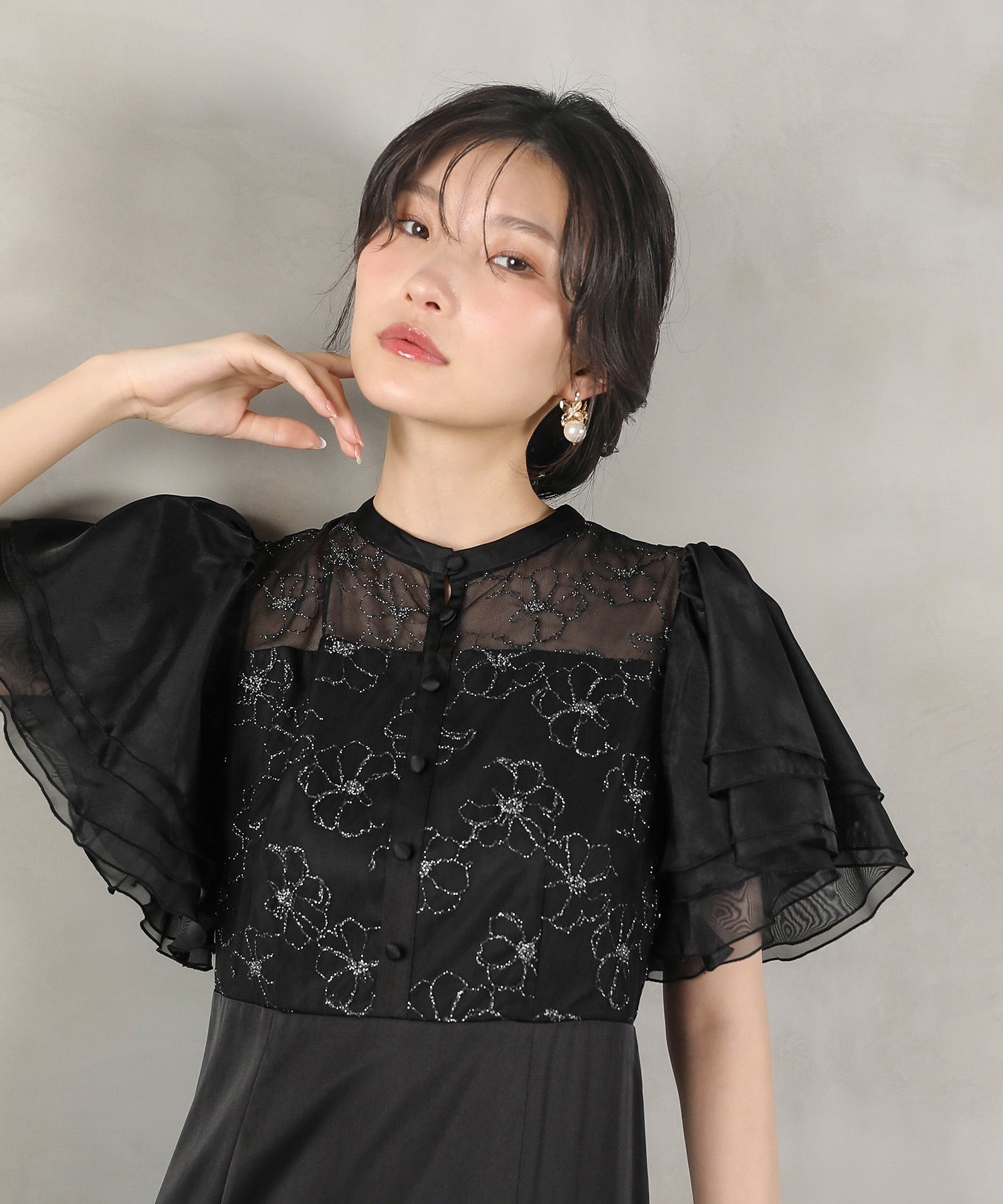 ラッフルスリーブ 刺繍レース ワンピース ドレス