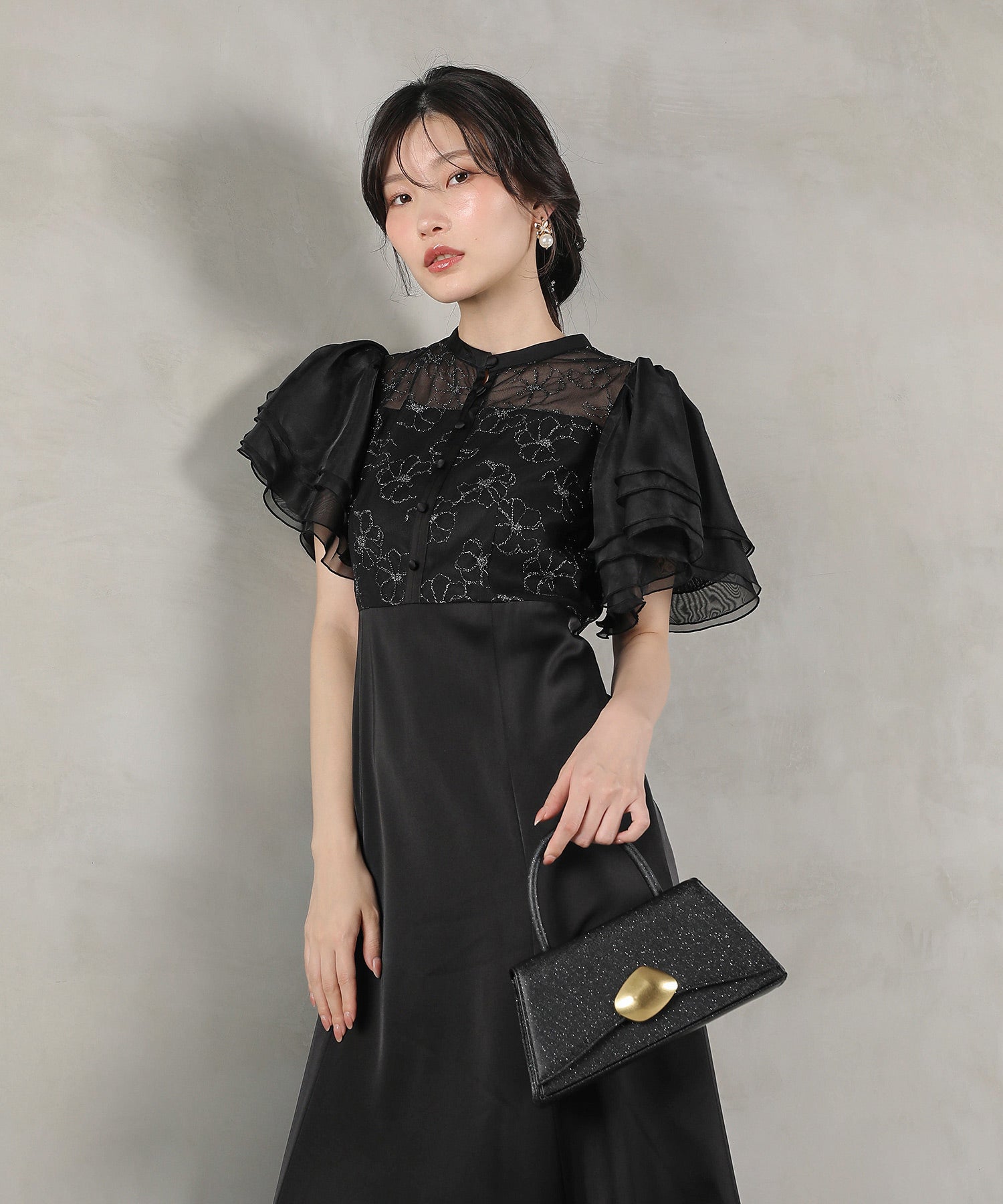 ラッフルスリーブ 刺繍レース ワンピース ドレス