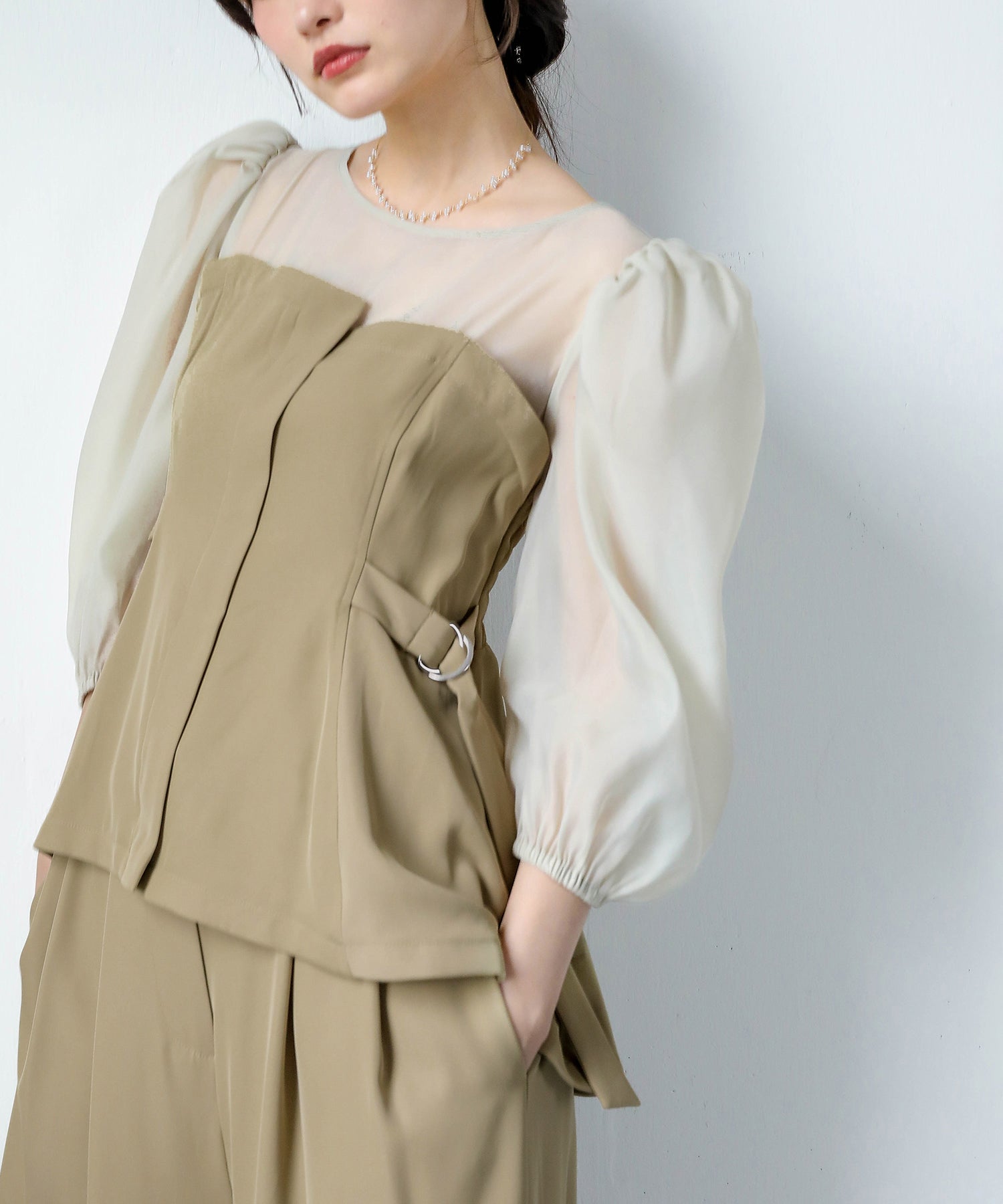 ビスチェペプラムトップス パンツ セットアップ ドレス