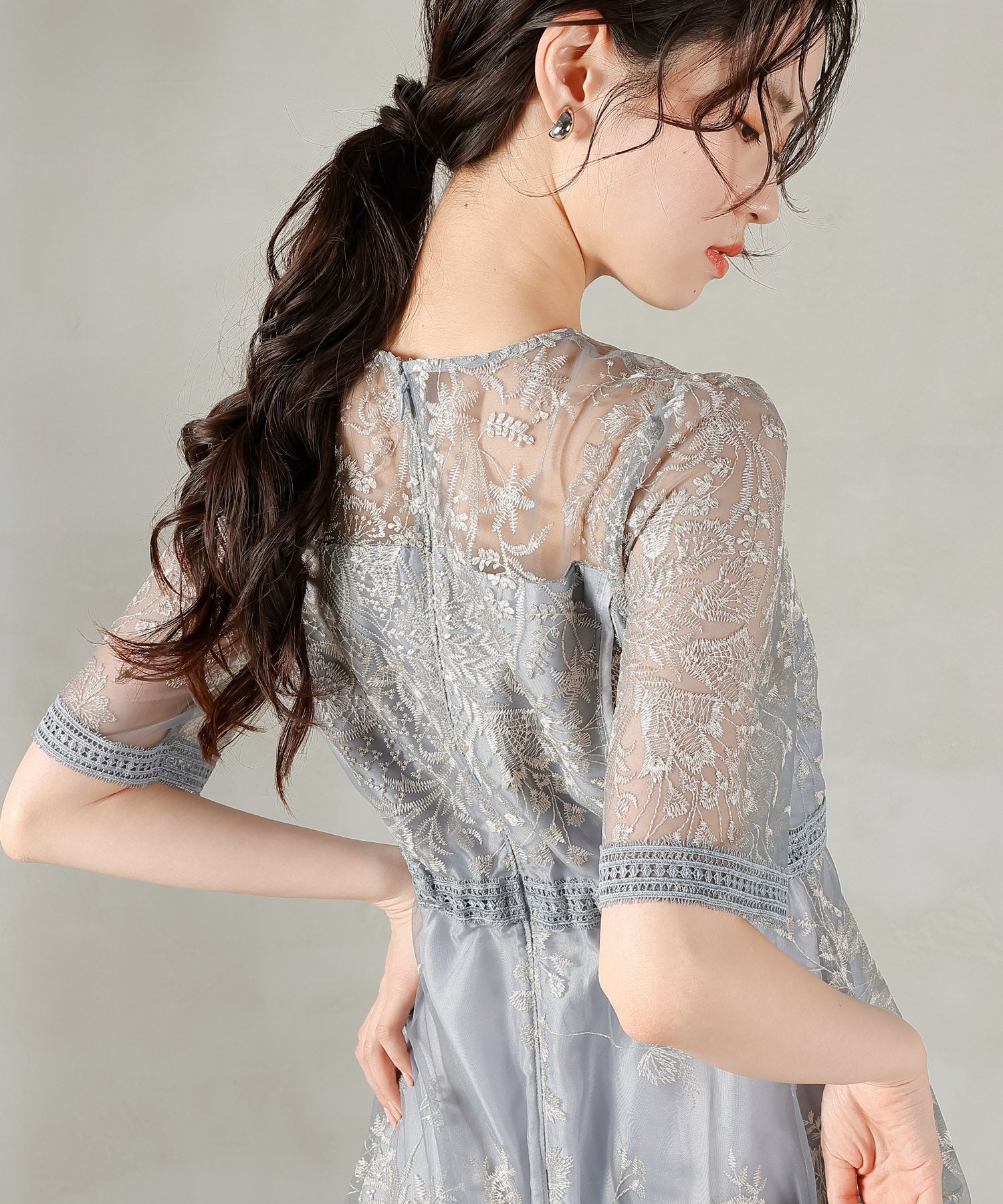 シック フラワー刺繍 ラダーレース フレア パーティー ドレス 結婚式 お呼ばれ オケージョン