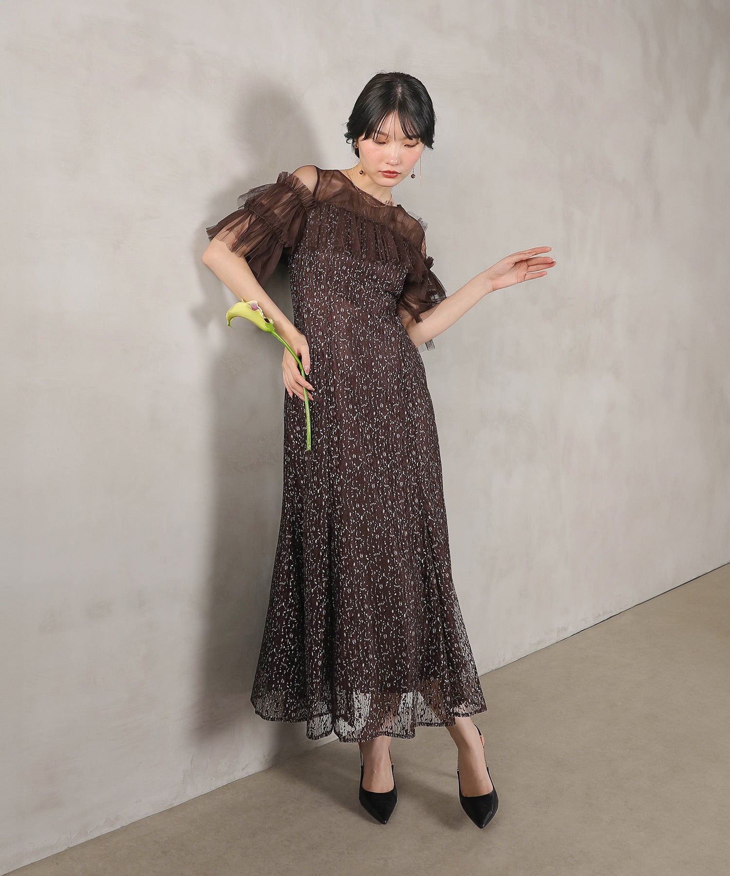 ラメチュールレース フリル Aライン ワンピースドレス