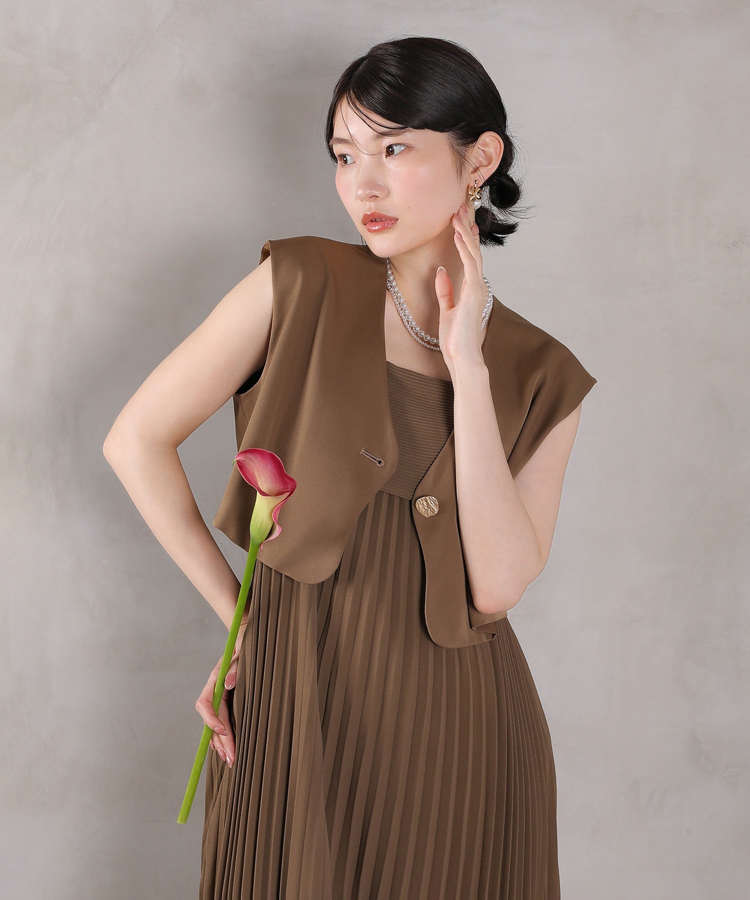 プリ―ツ Aライン ワンピース ジレ ジャケット 2点セット